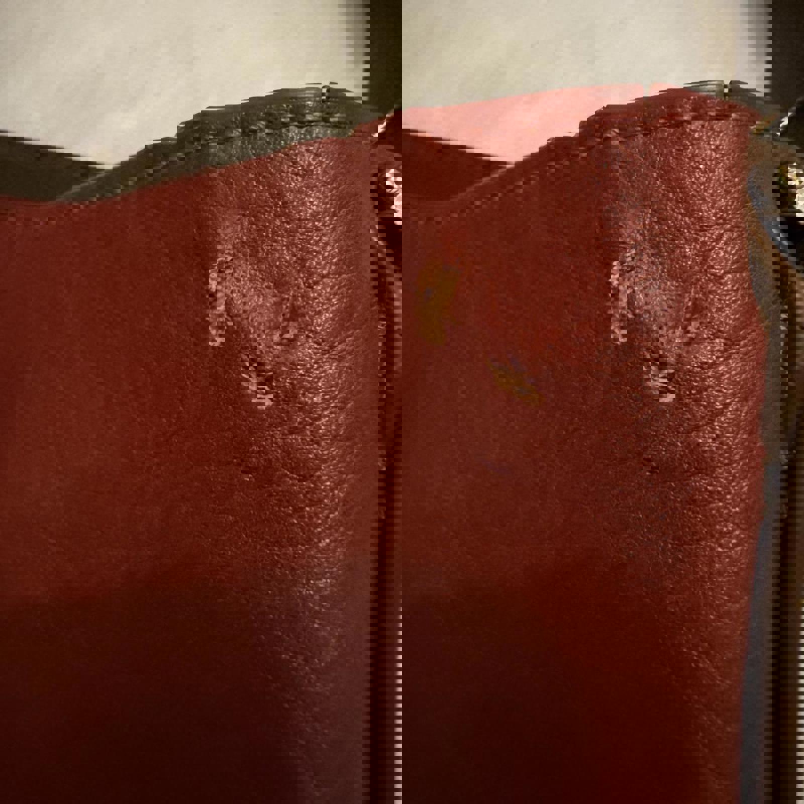 Burano burgundy vegan leather bag with a boho vibe