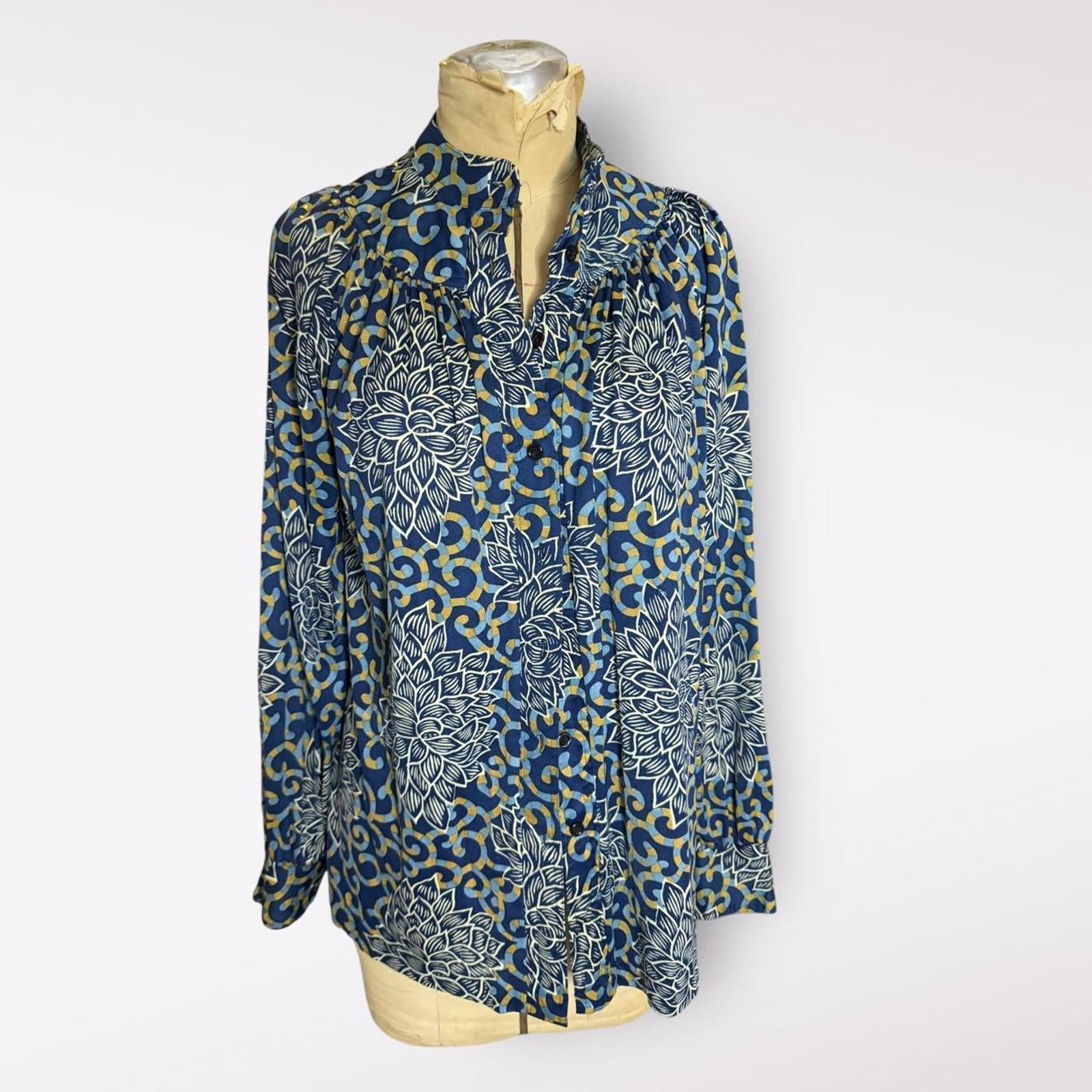 Limerix Vintage Blue Floral Patterned Long Sleeve Shirt