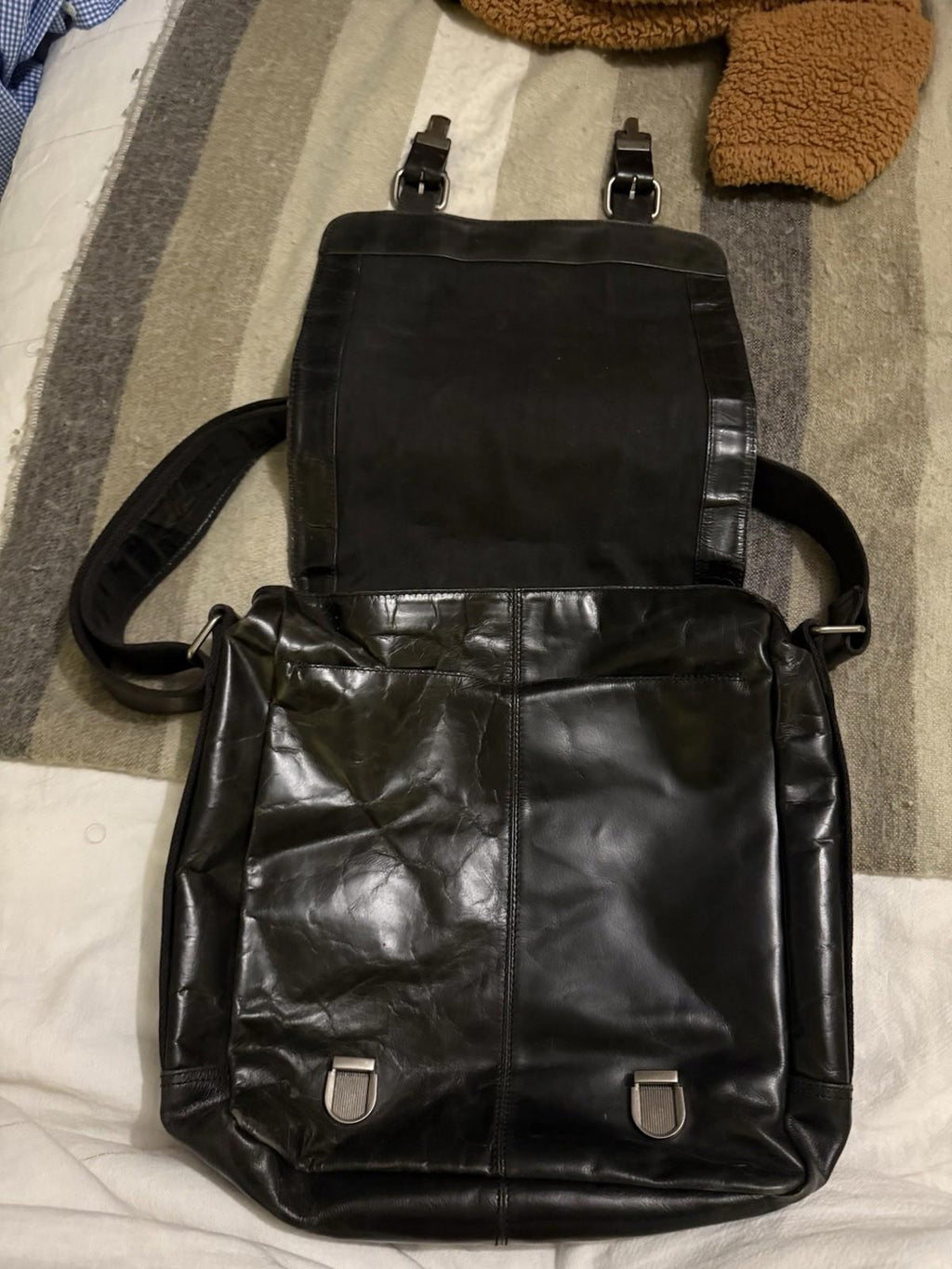 Fossil Vintage Black Leather Briefcase Messenger Computer Laptop Bag