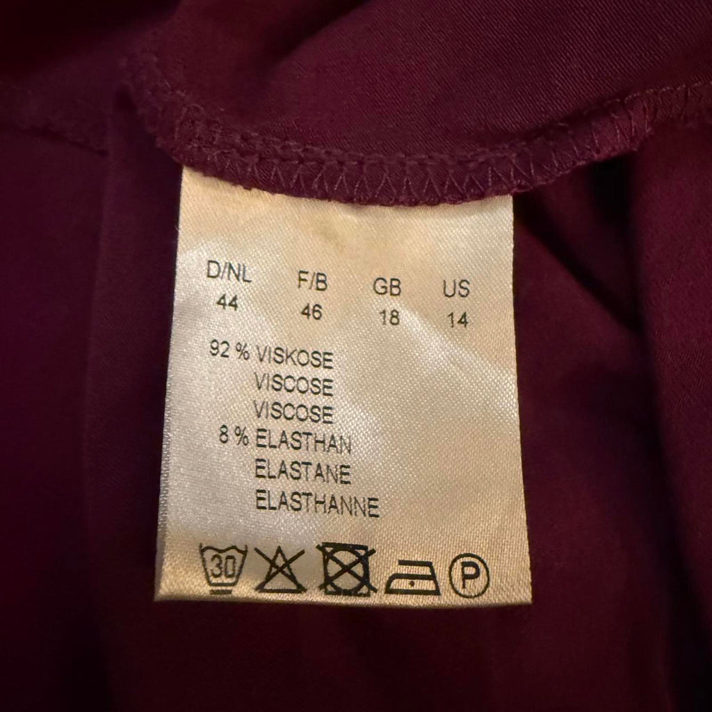 Frank Walder Magenta Long Sleeve Cardigan