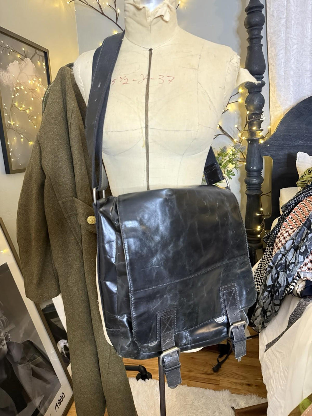 Fossil Vintage Black Leather Briefcase Messenger Computer Laptop Bag