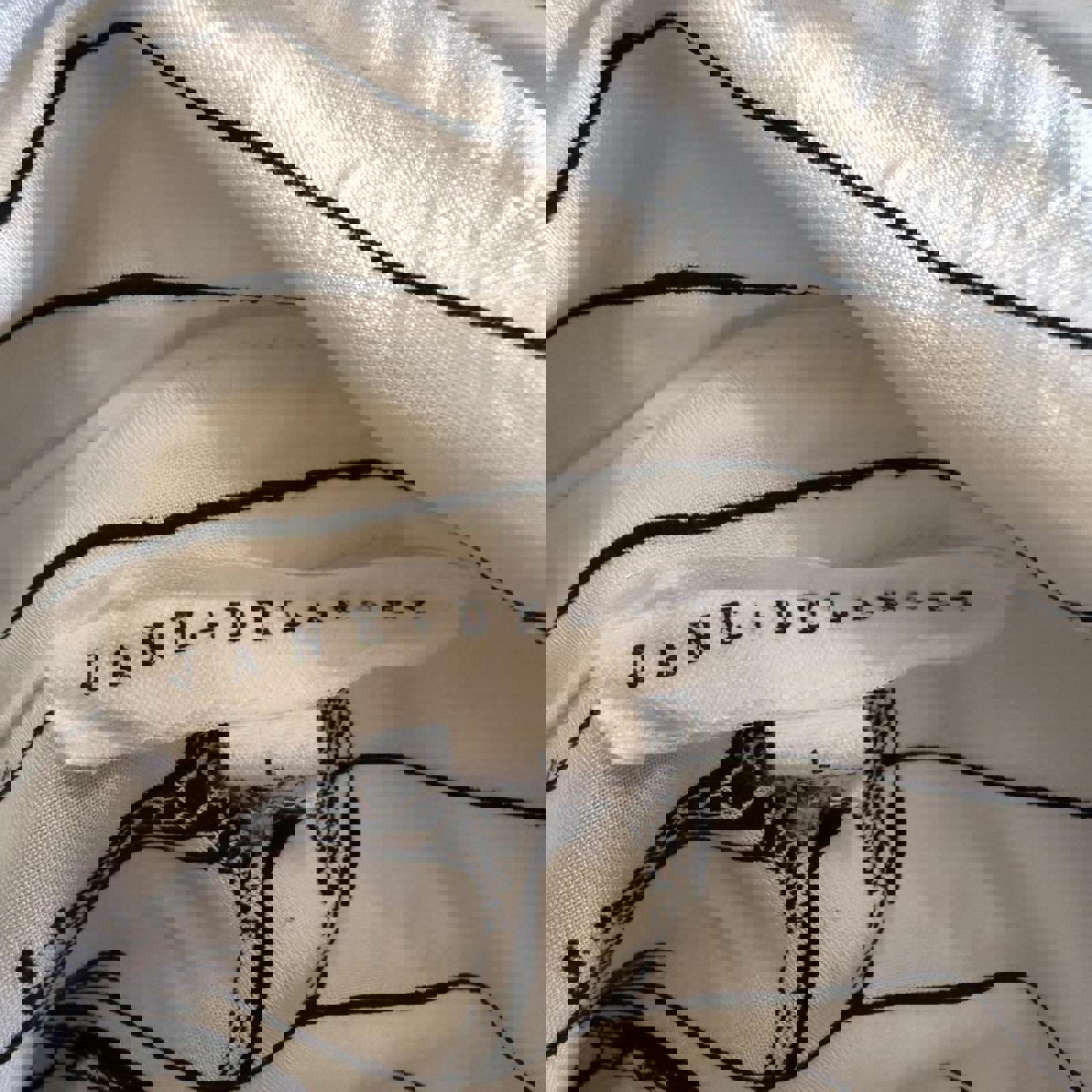 Jane + Delancy Giraffe Print Button Down Shirt