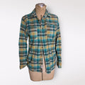 Levi's Small Plaid Button-Up Shirt