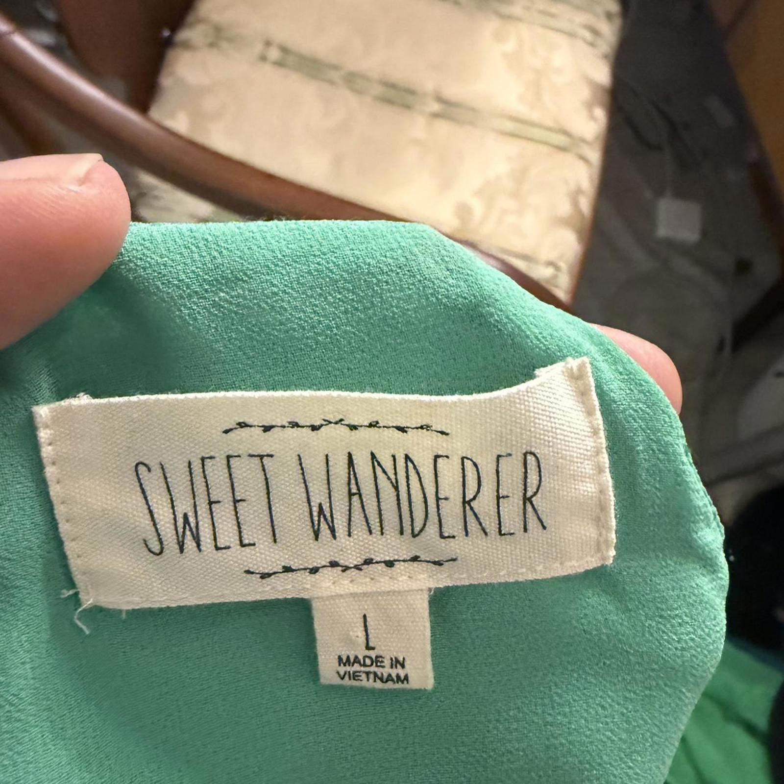Sweet Wanderer Green Cami Top
