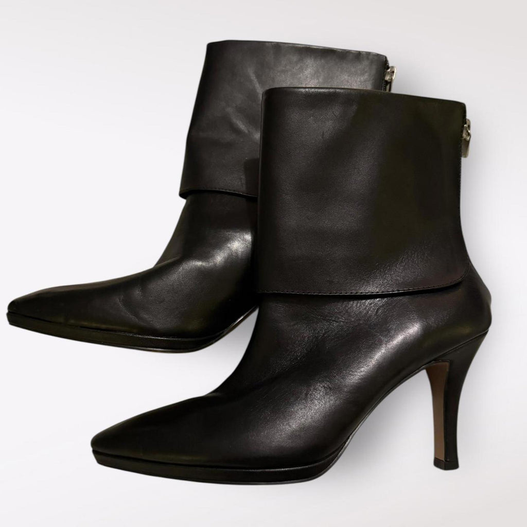 Adrienne Vittadini Black Leather Pointed Toe Ankle Boots with Fold-Over Cuff