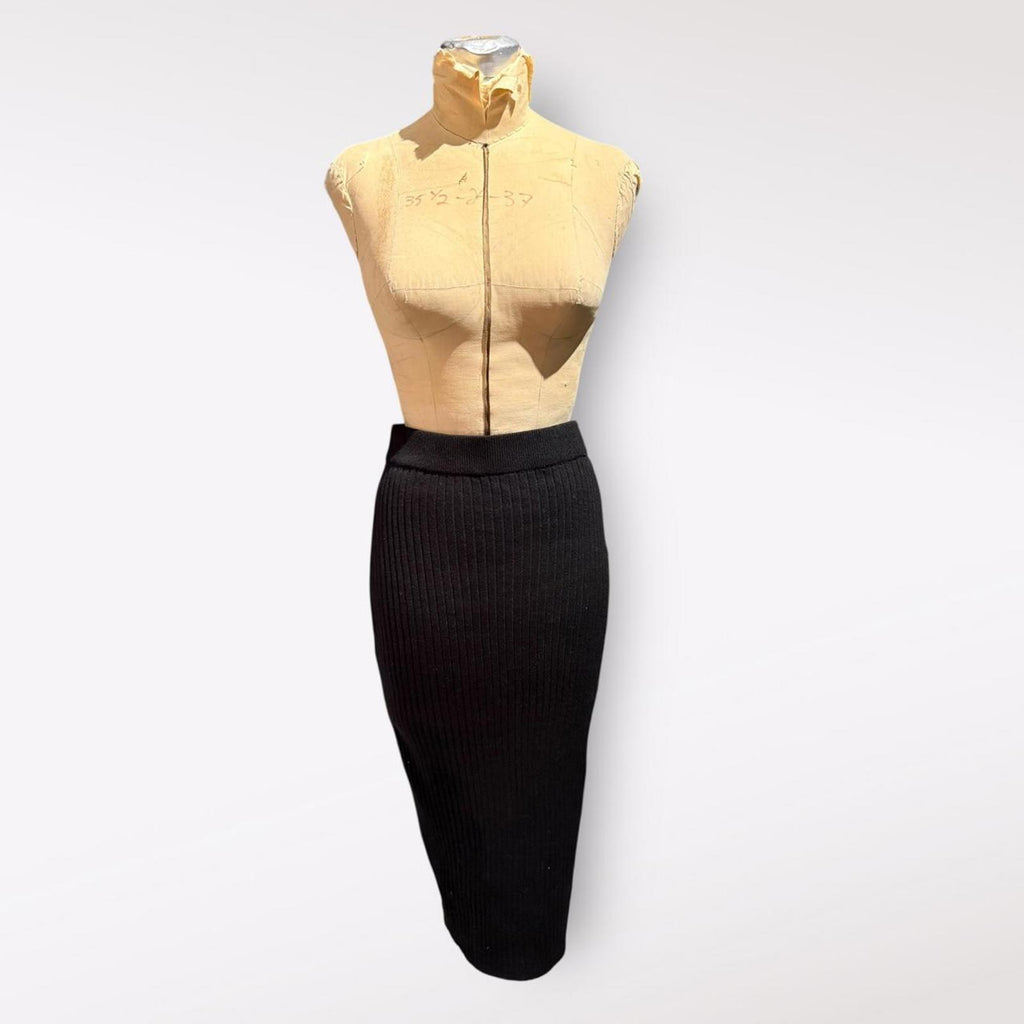 Black Ribbed Knit Midi Skirt with Side Buttons