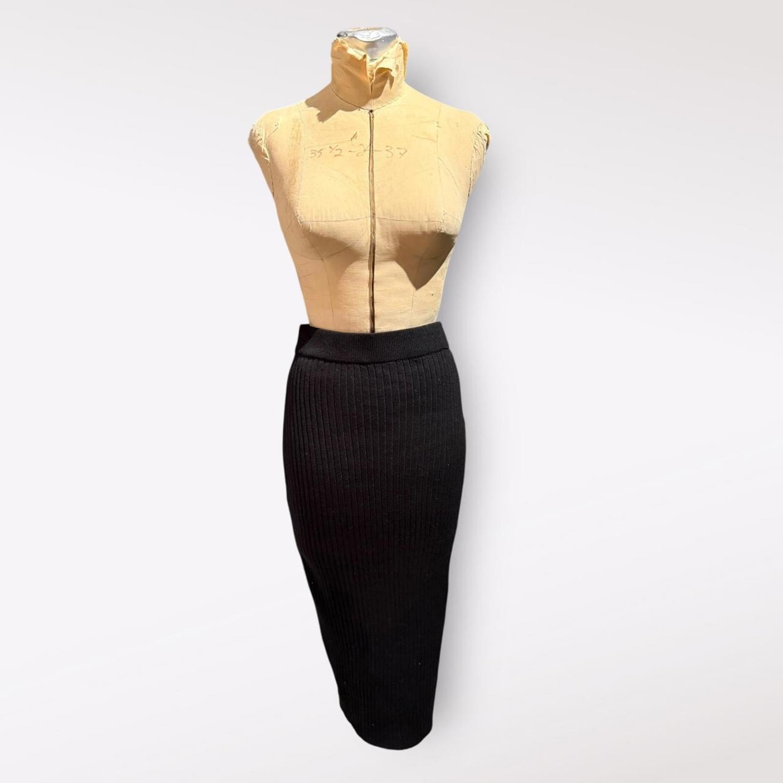 Black Ribbed Knit Midi Skirt with Side Buttons