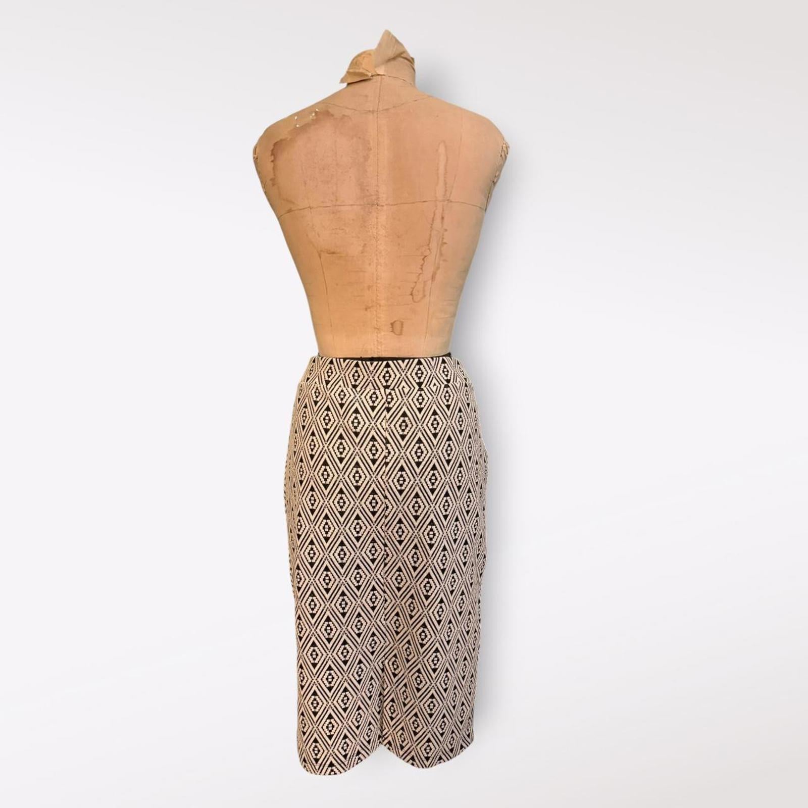 Pimkie Back & White Midi Skirt