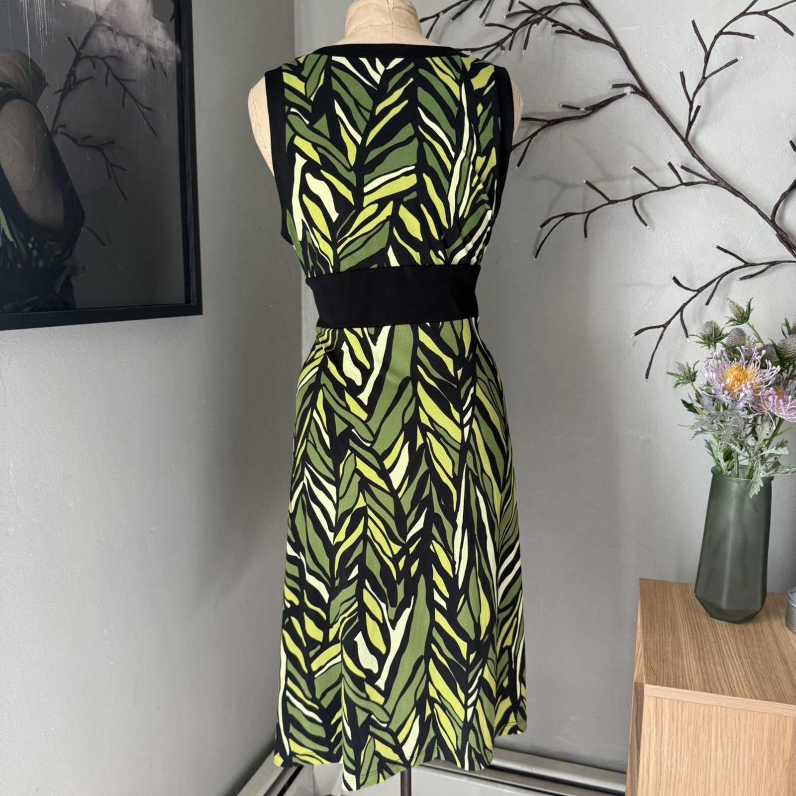 Apt. 9 Women's Multi and Green Dress