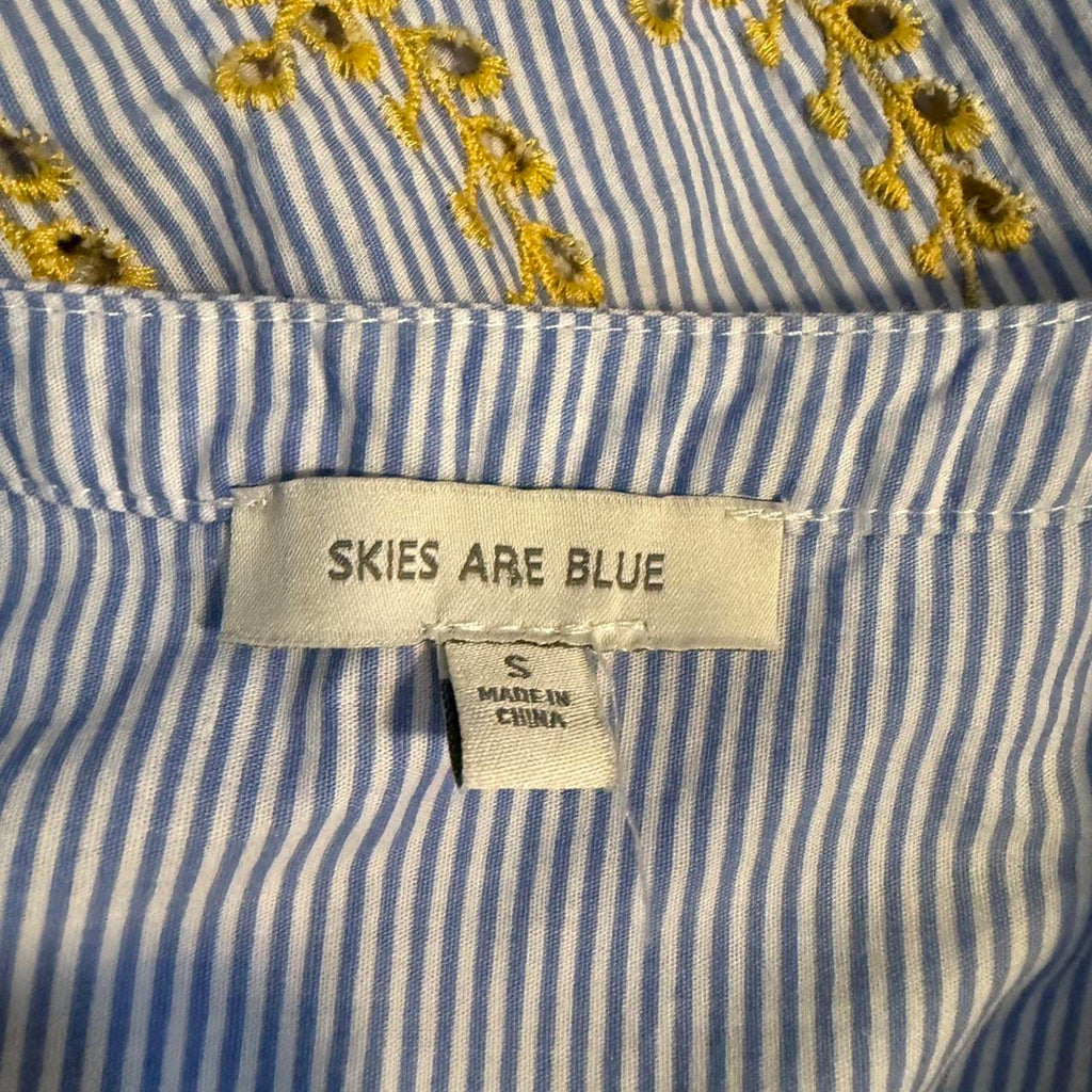 Skies are Blue Striped Blue and Yellow Embroidered Tassel Top Size S