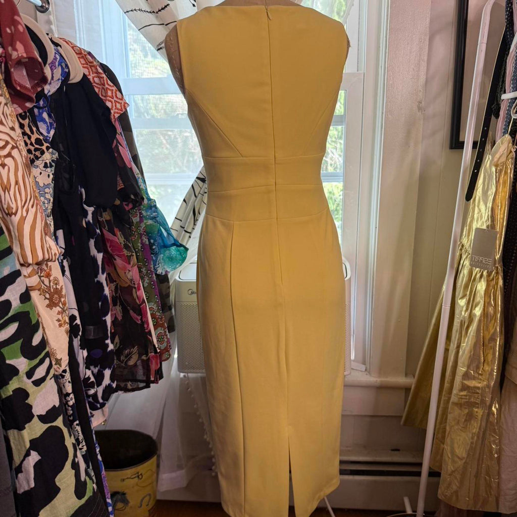 Donna Morgan Butter Yellow Sheath Dress