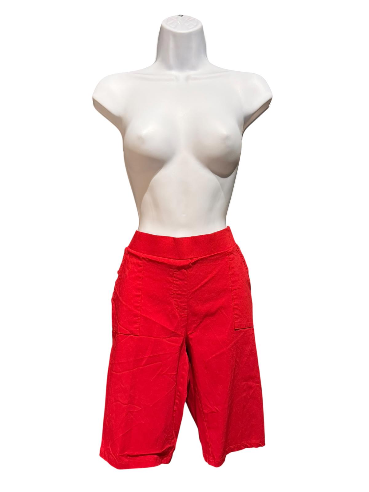 Chloe + Jasmine Red Knee-Length Casual Shorts