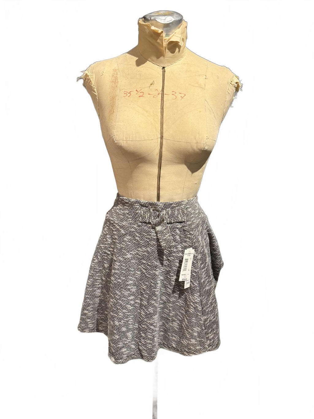 Joe B by Joe Benbasset Gray and White Patterned Flared Skirt with Tie Waist