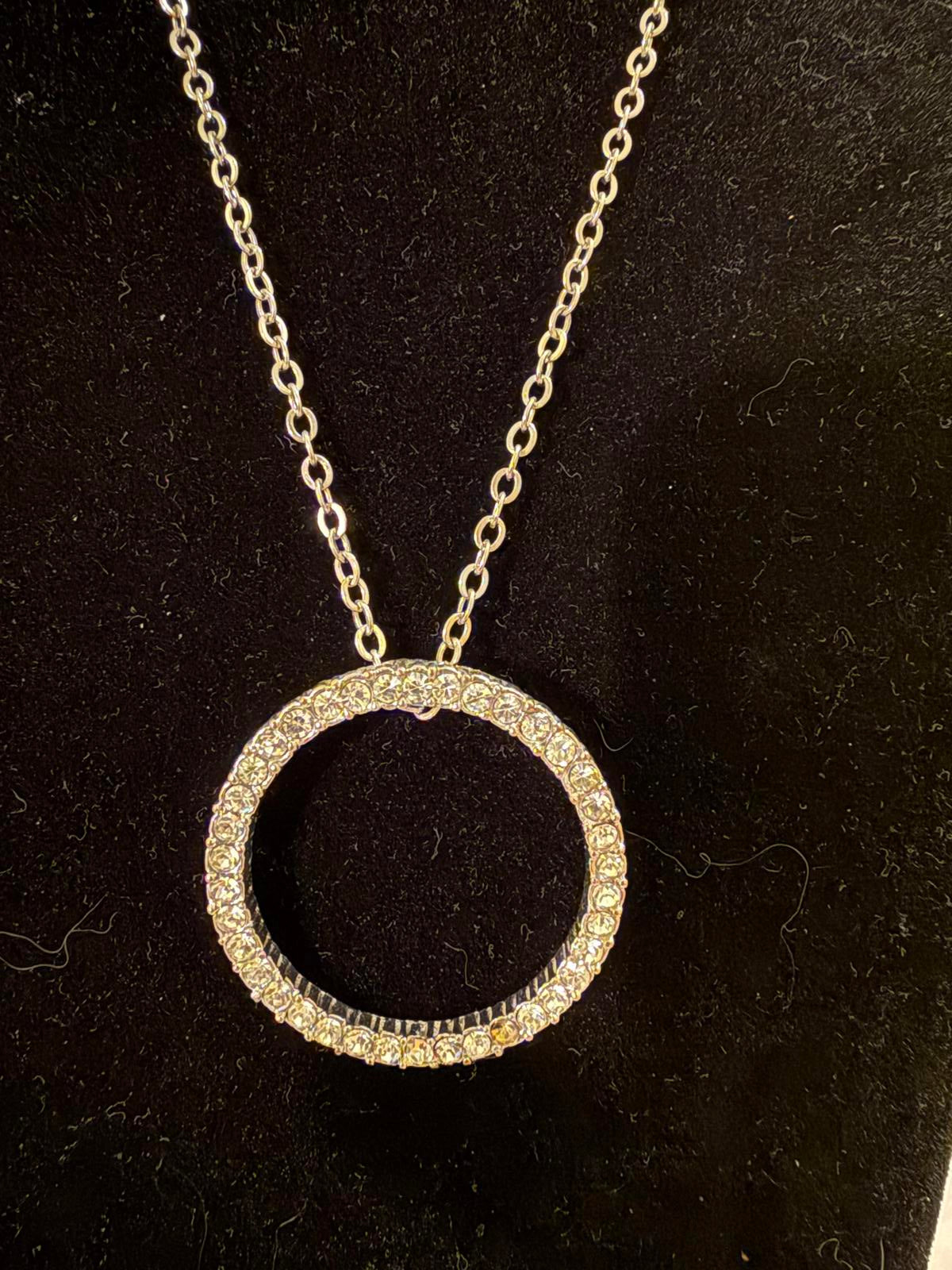 Silver Circle Pendant Necklace with Rhinestones