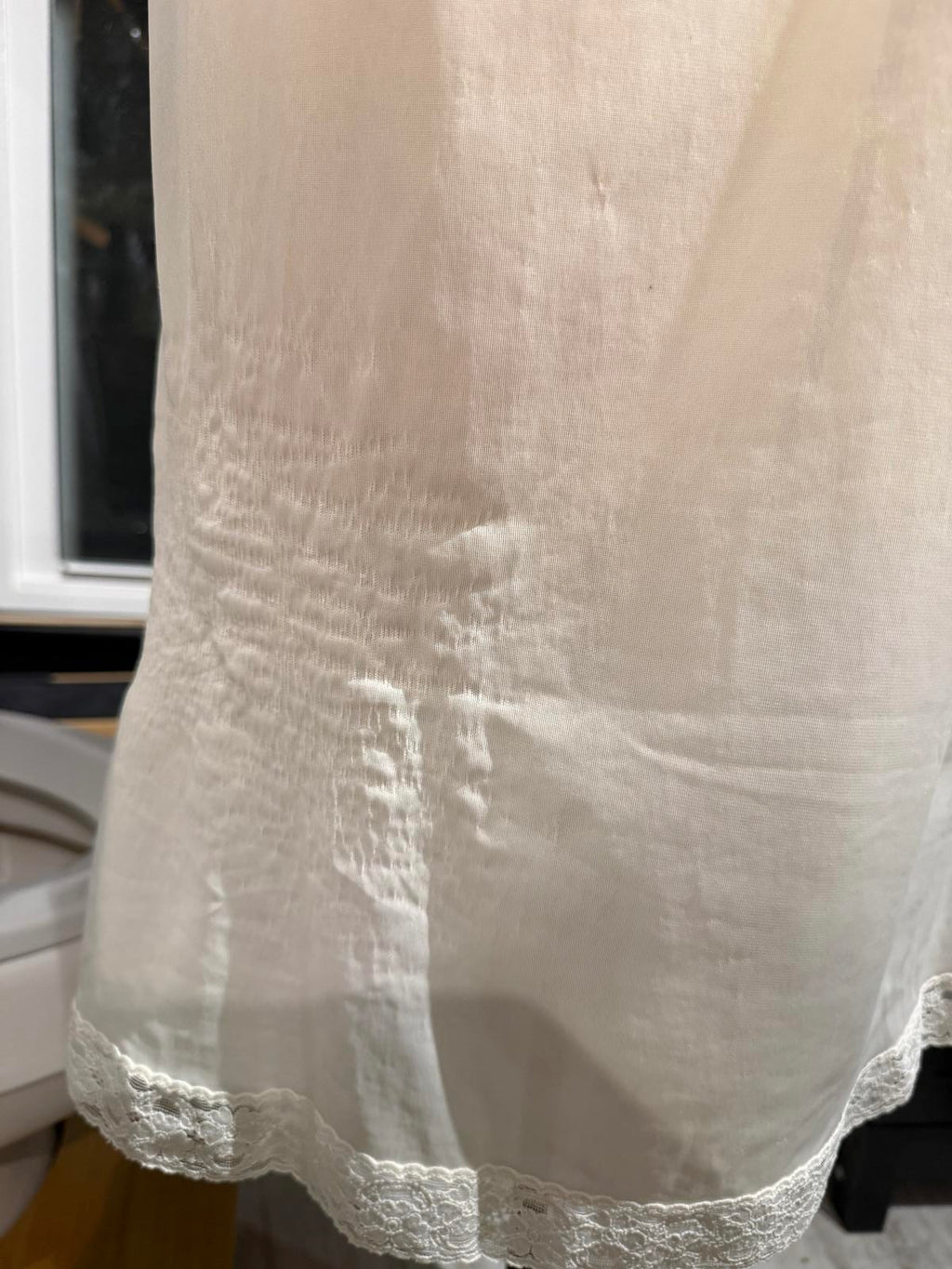 Vanity Fair Vintage White Lace Trim Slip Dress