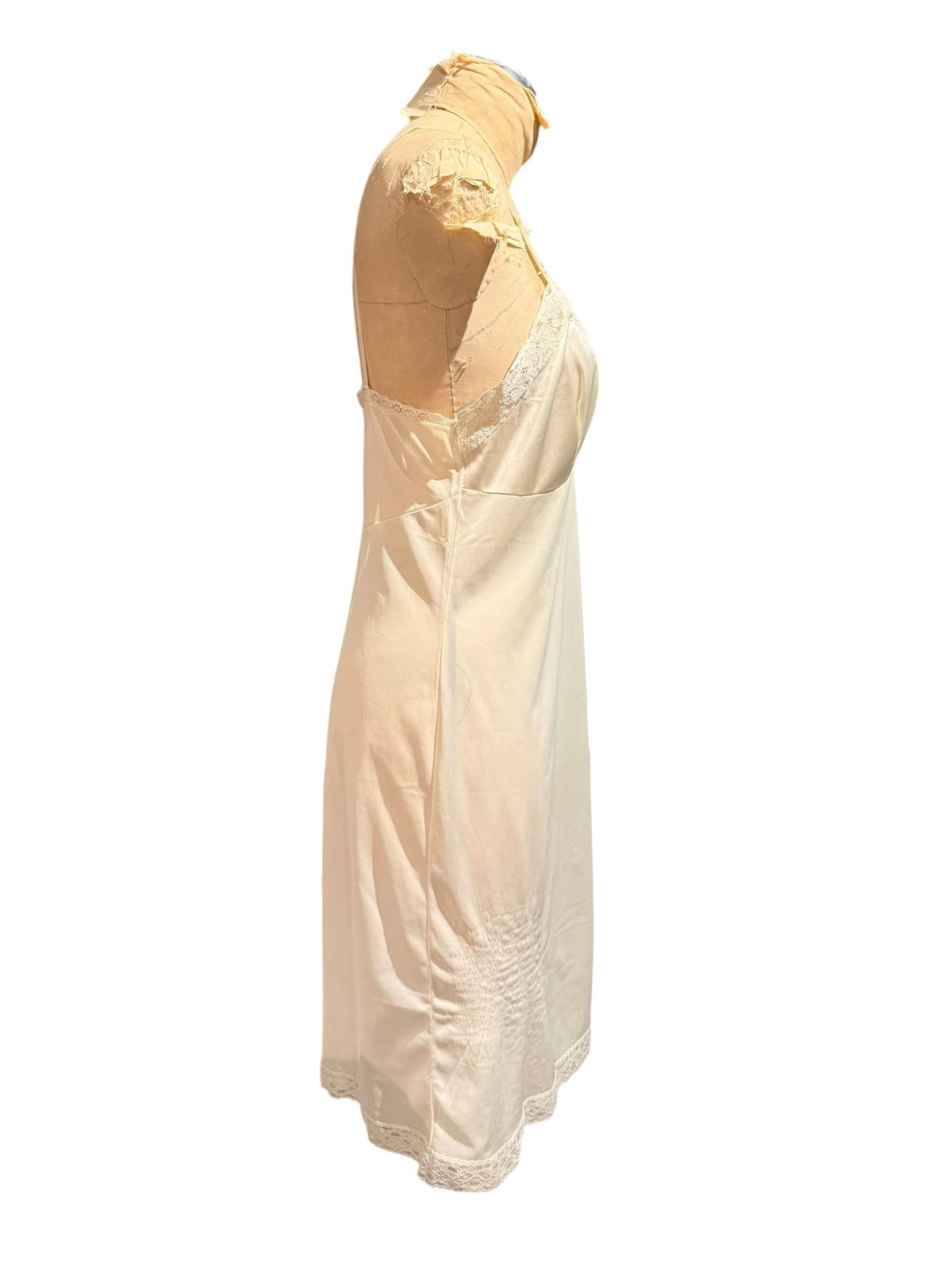 Vanity Fair Vintage White Lace Trim Slip Dress