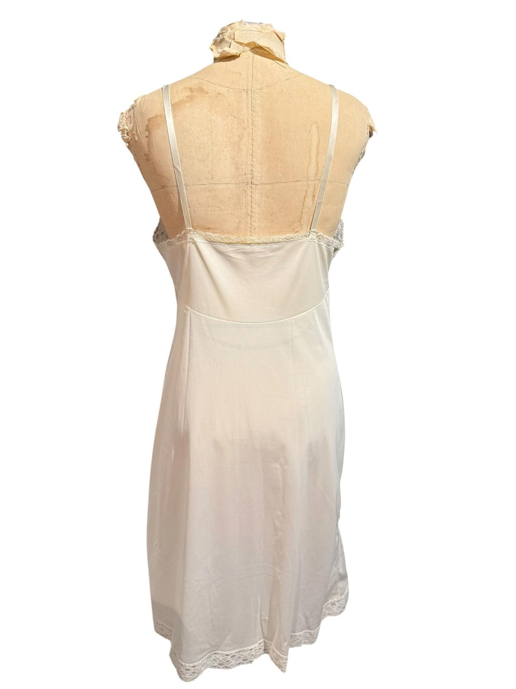 Vanity Fair Vintage White Lace Trim Slip Dress