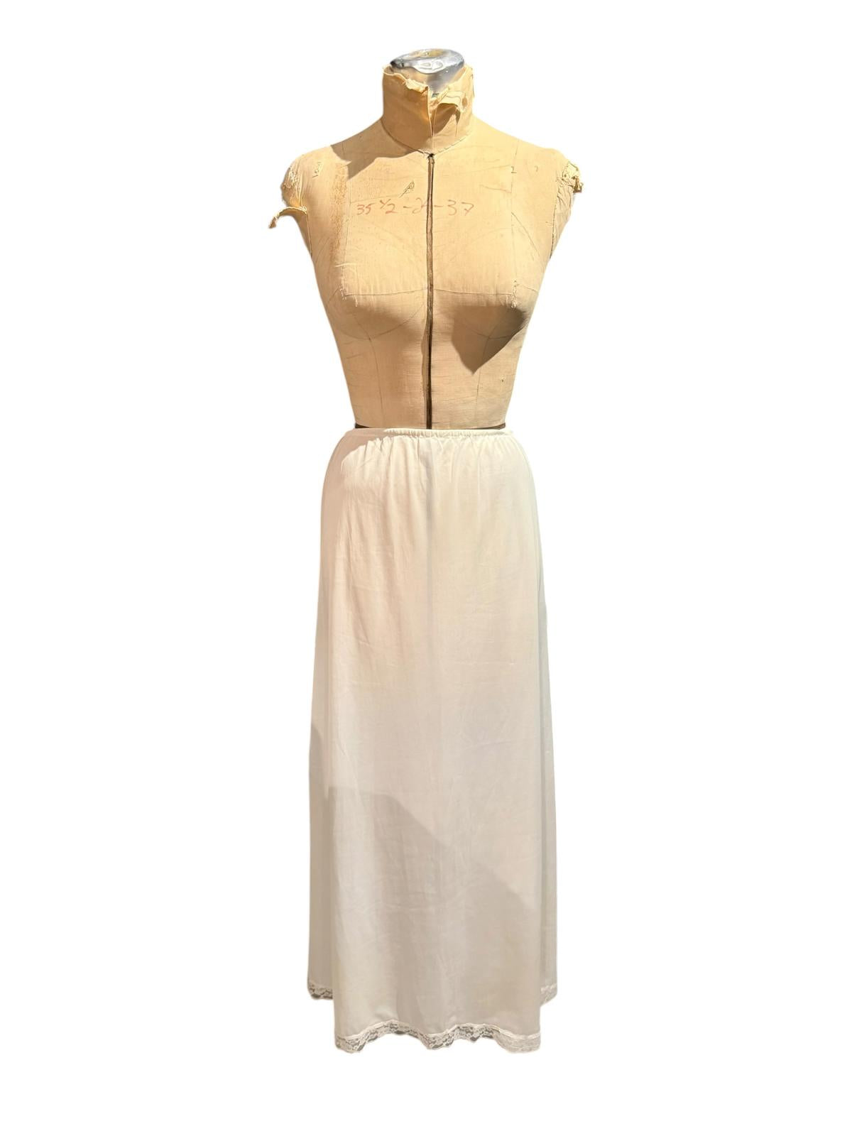 Kayser Vintage White Lace Trim Slip Skirt