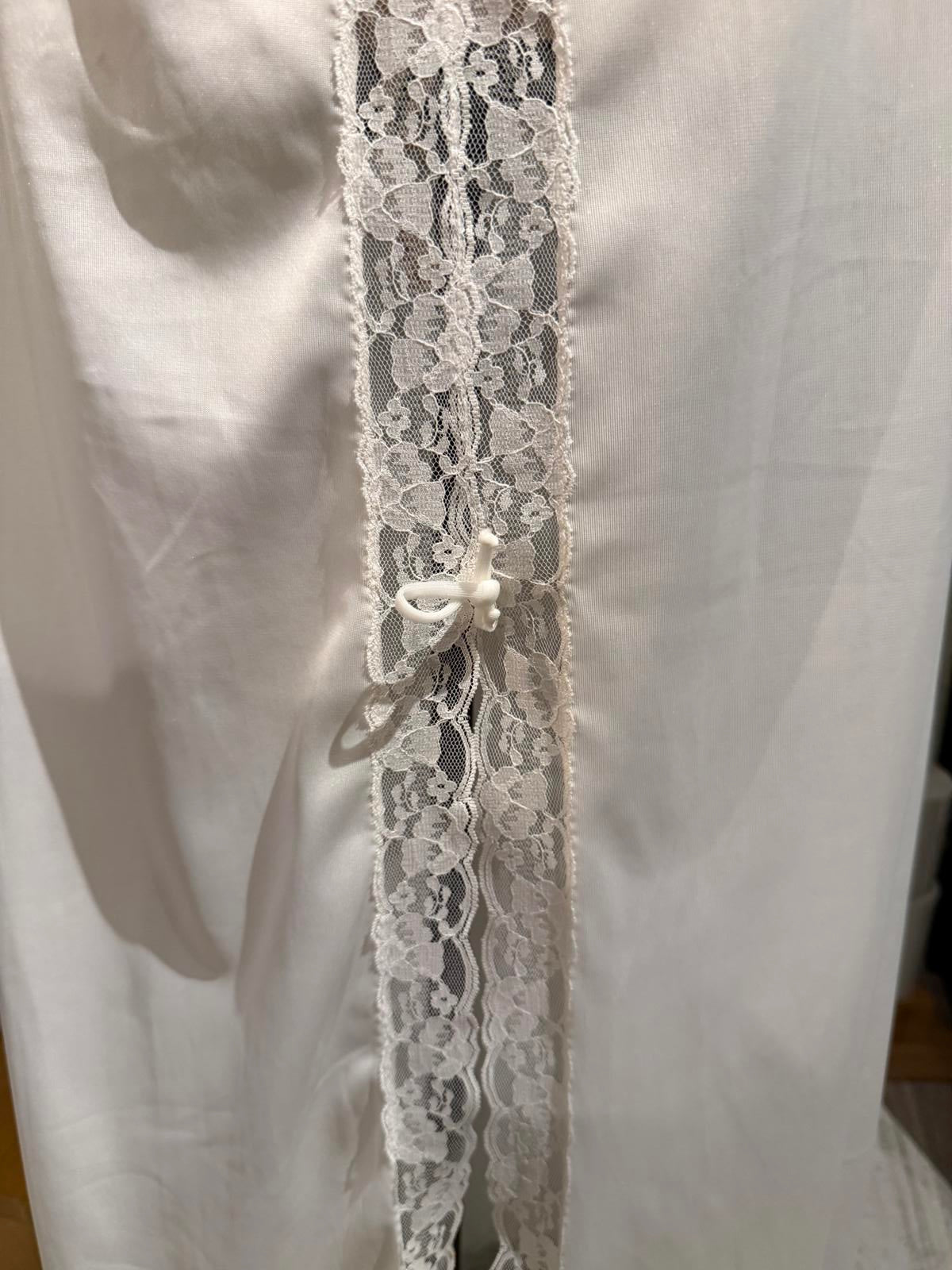 Kayser Vintage White Lace Trim Slip Skirt