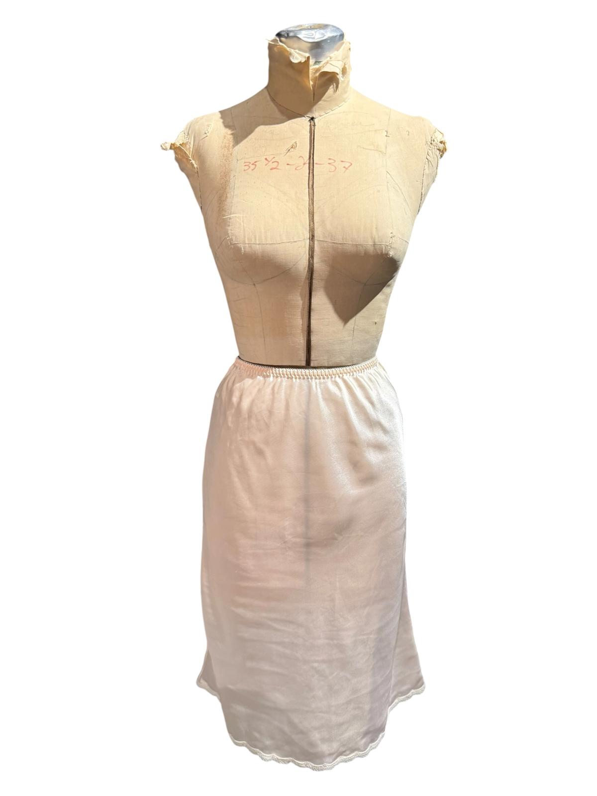 Barbizon Vintage Cream Slip Skirt with Lace Detail