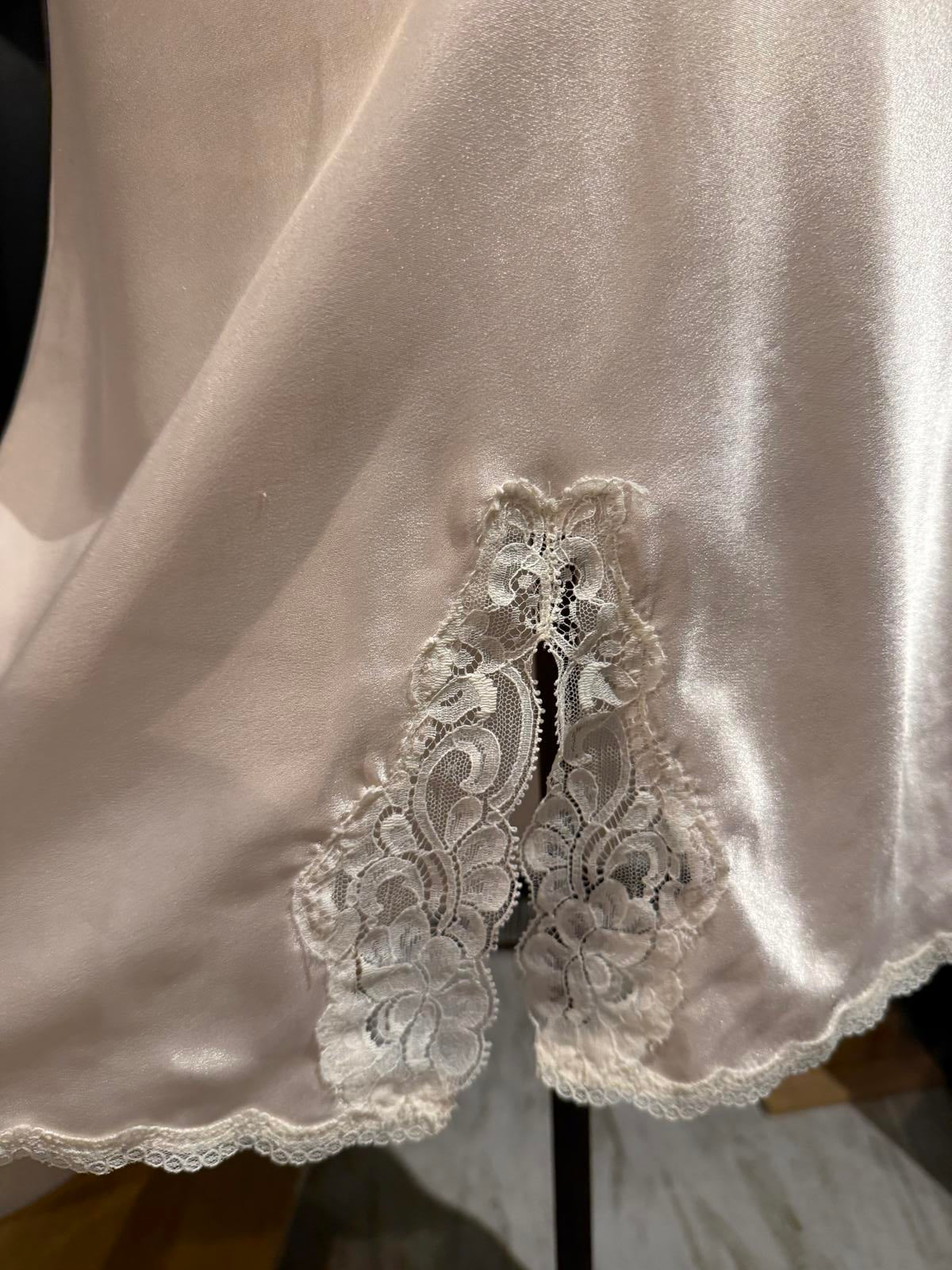 Barbizon Vintage Cream Slip Skirt with Lace Detail