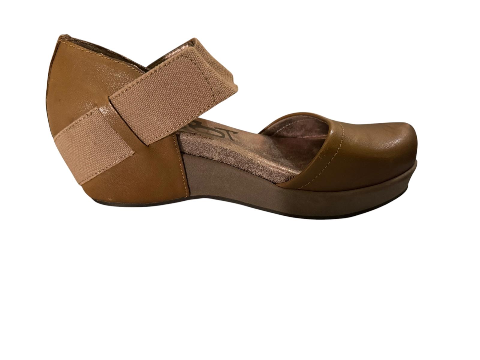OTBT Brown Leather Mary Jane Wedge Shoes