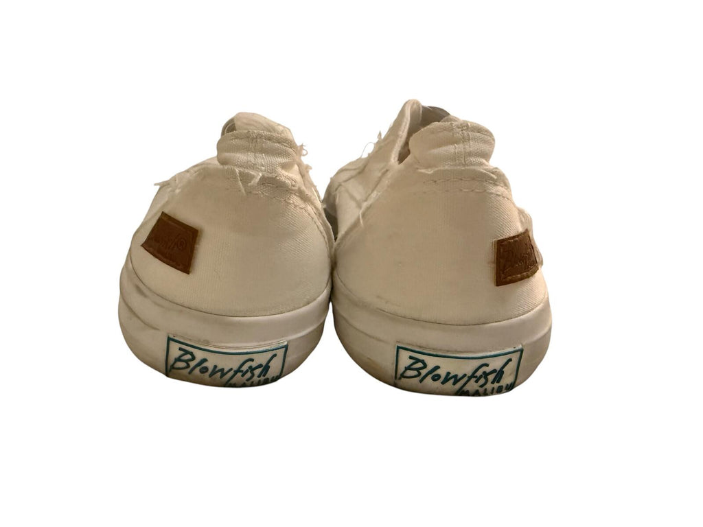 Blowfish White Slip-On Sneakers with Elastic Bands