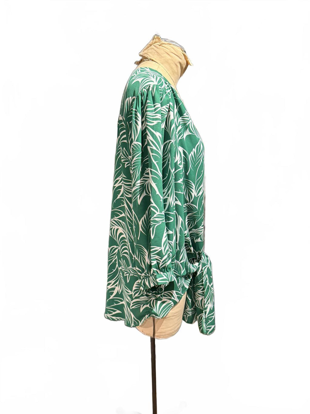 Chico’s Green and White Leaf Print V-Neck Blouse with Tie Front