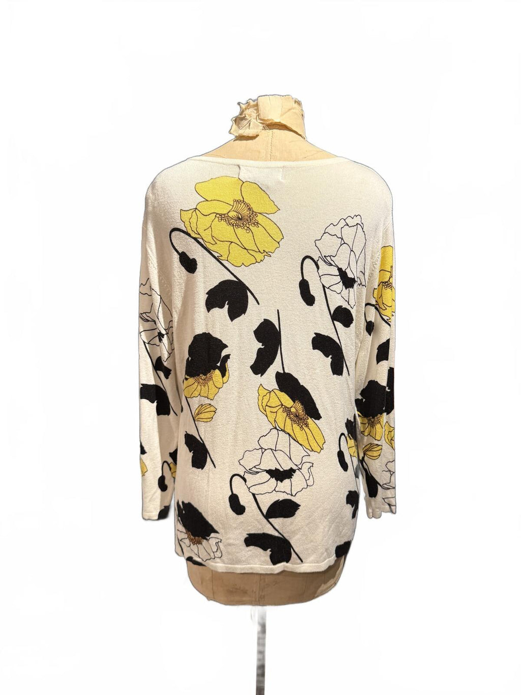 Mirasol Floral Print Lightweight Sweater