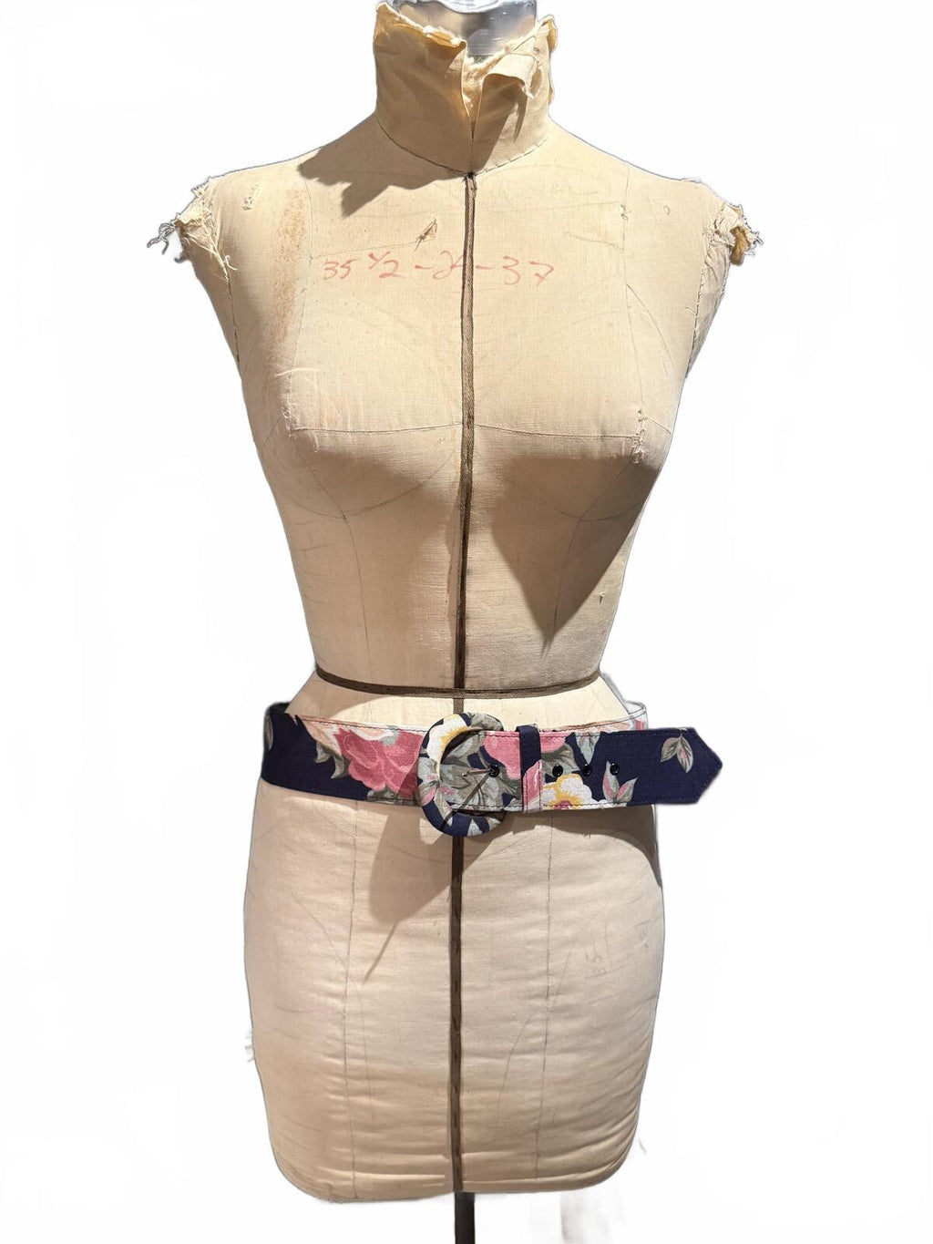 Floral Fabric Belt with Round Buckle