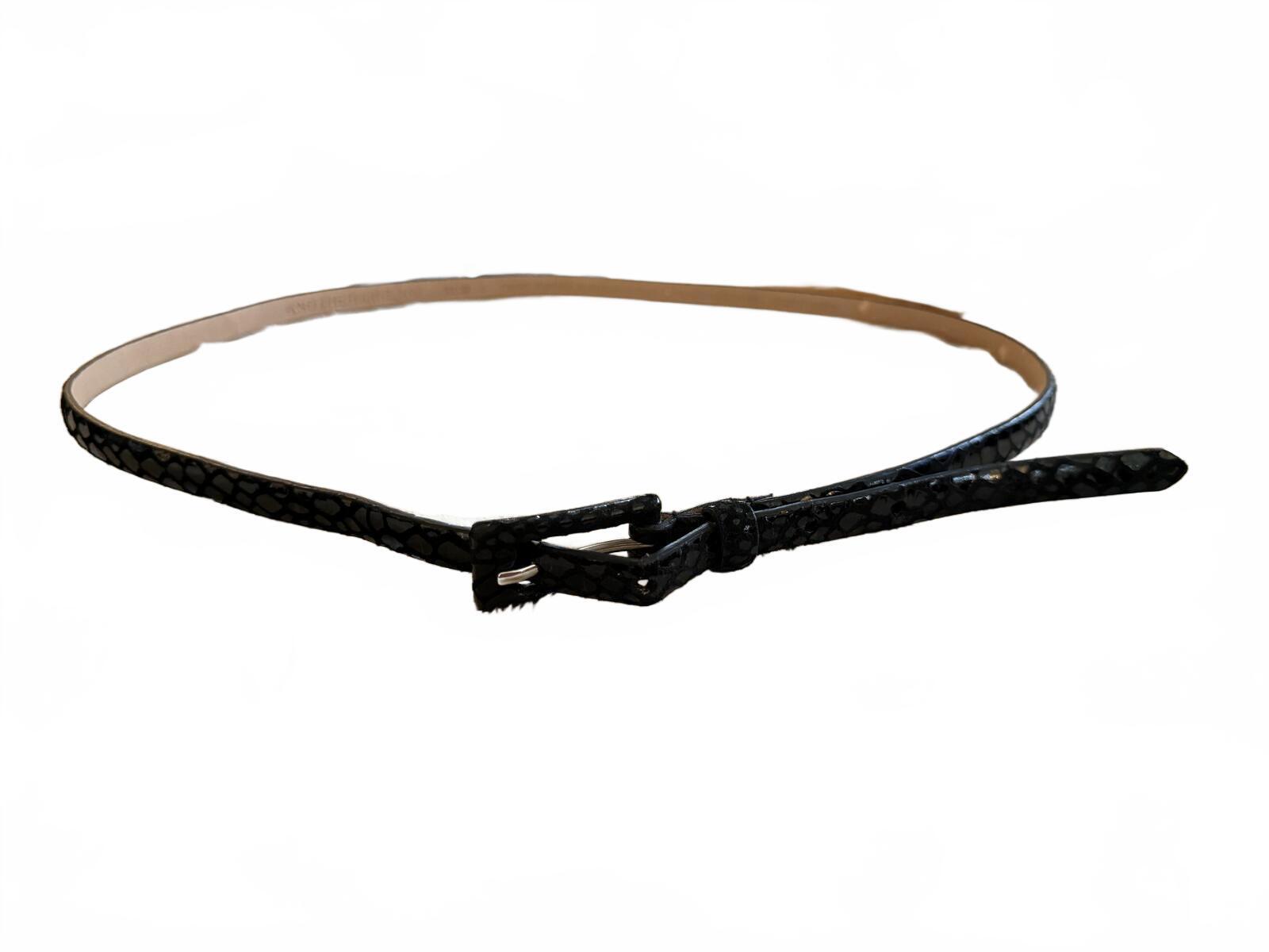 Set of Two Thin Leather Belts in Black and Burgundy