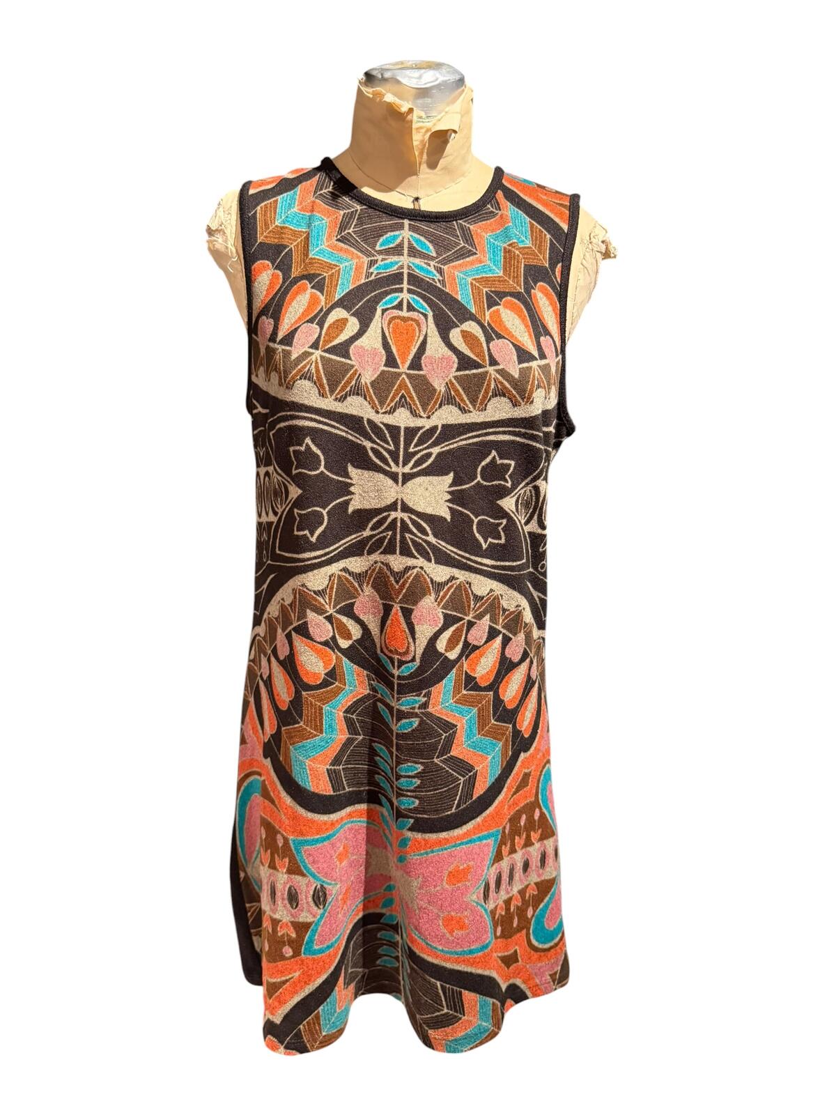 Angie Sleeveless Patterned Knit Dress with Keyhole Back Detail