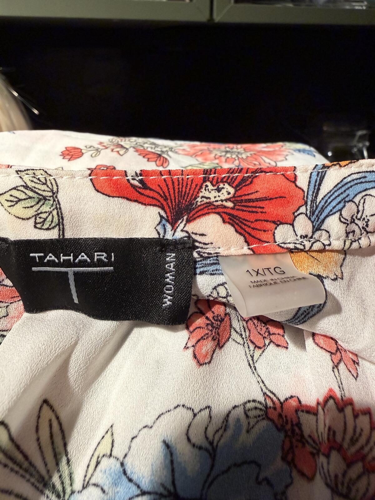 Tahari Floral Print Long Sleeve Tunic Blouse