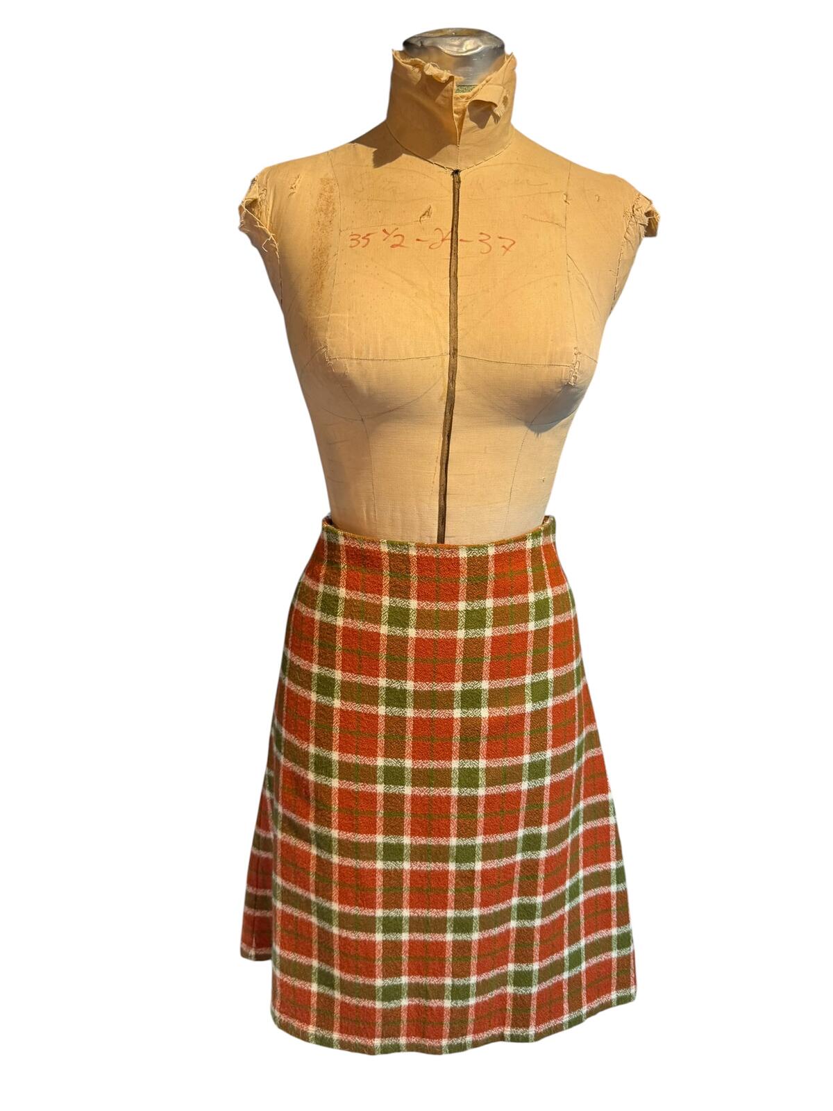 Forever 21 Vintage Plaid Wool A-Line Skirt