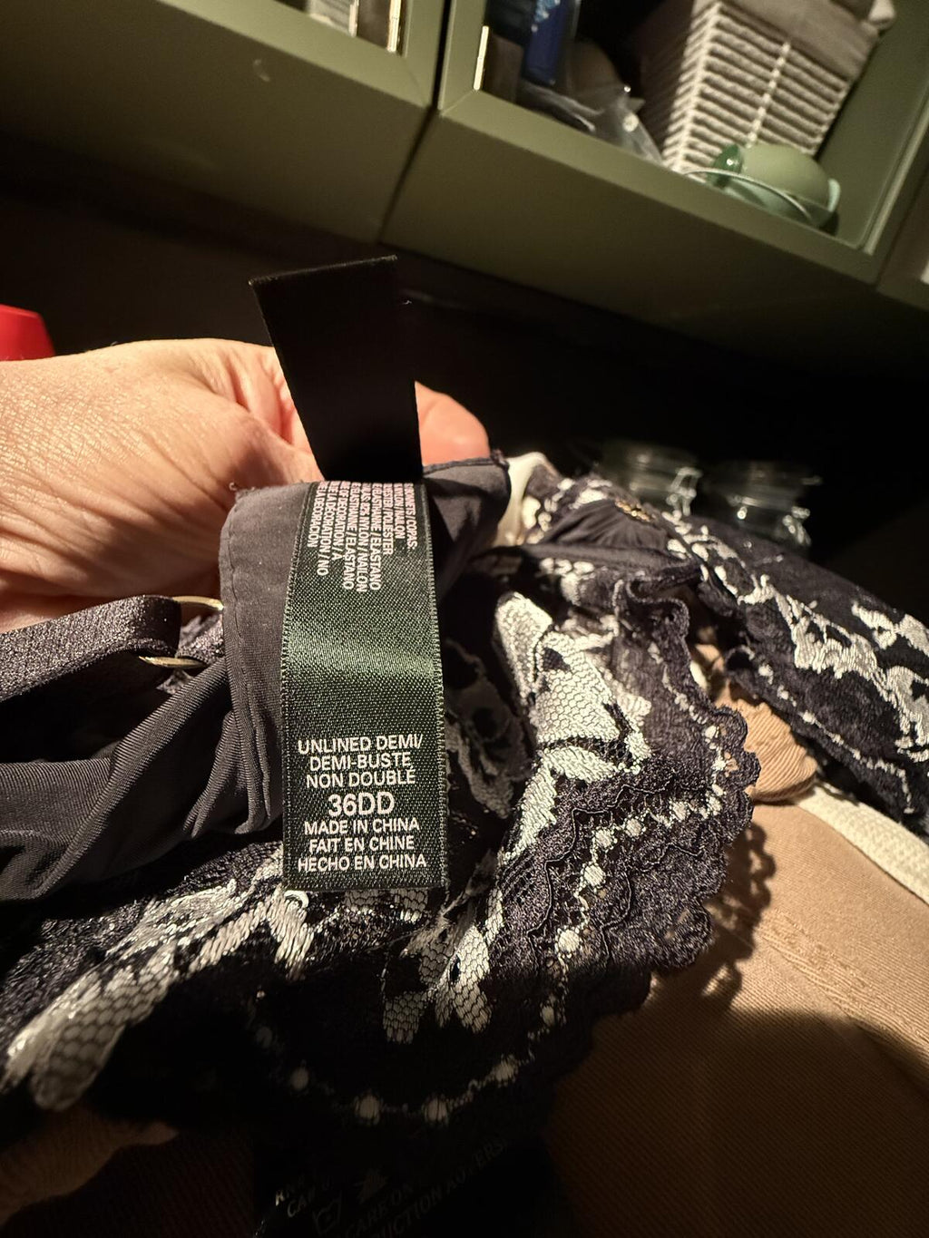 Victoria’s Secret Black Lace Underwire Bra with Floral Embroidery