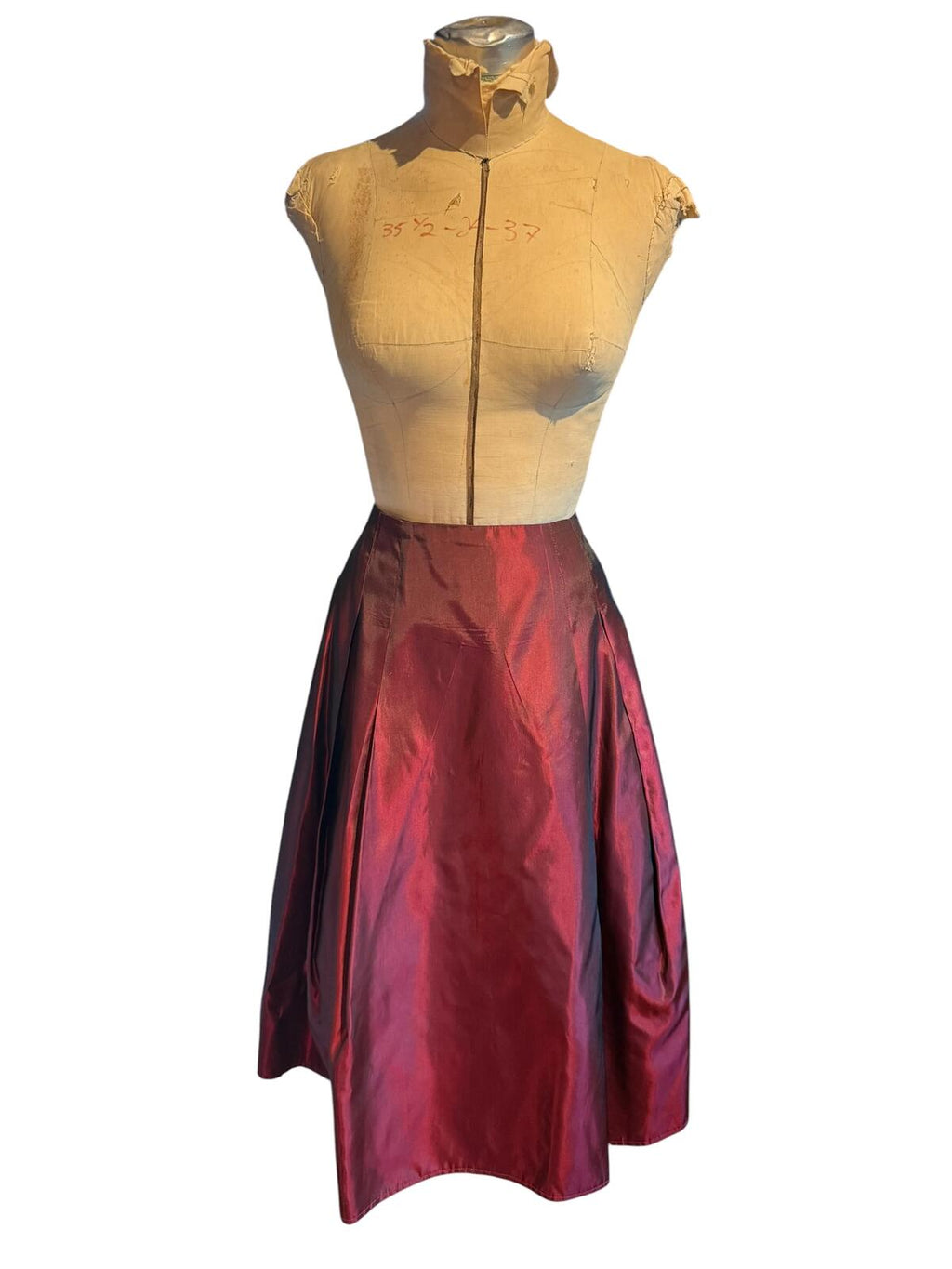 Scott McClintock Vintage Red Satin Pleated Midi Skirt