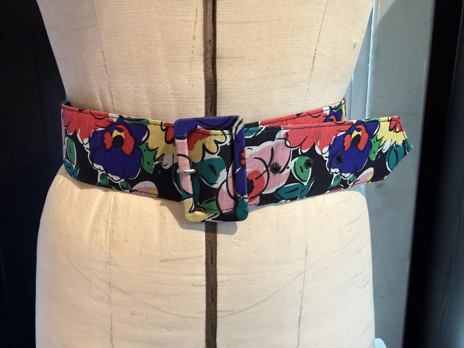 Wide Floral Print Belt with Covered Buckle