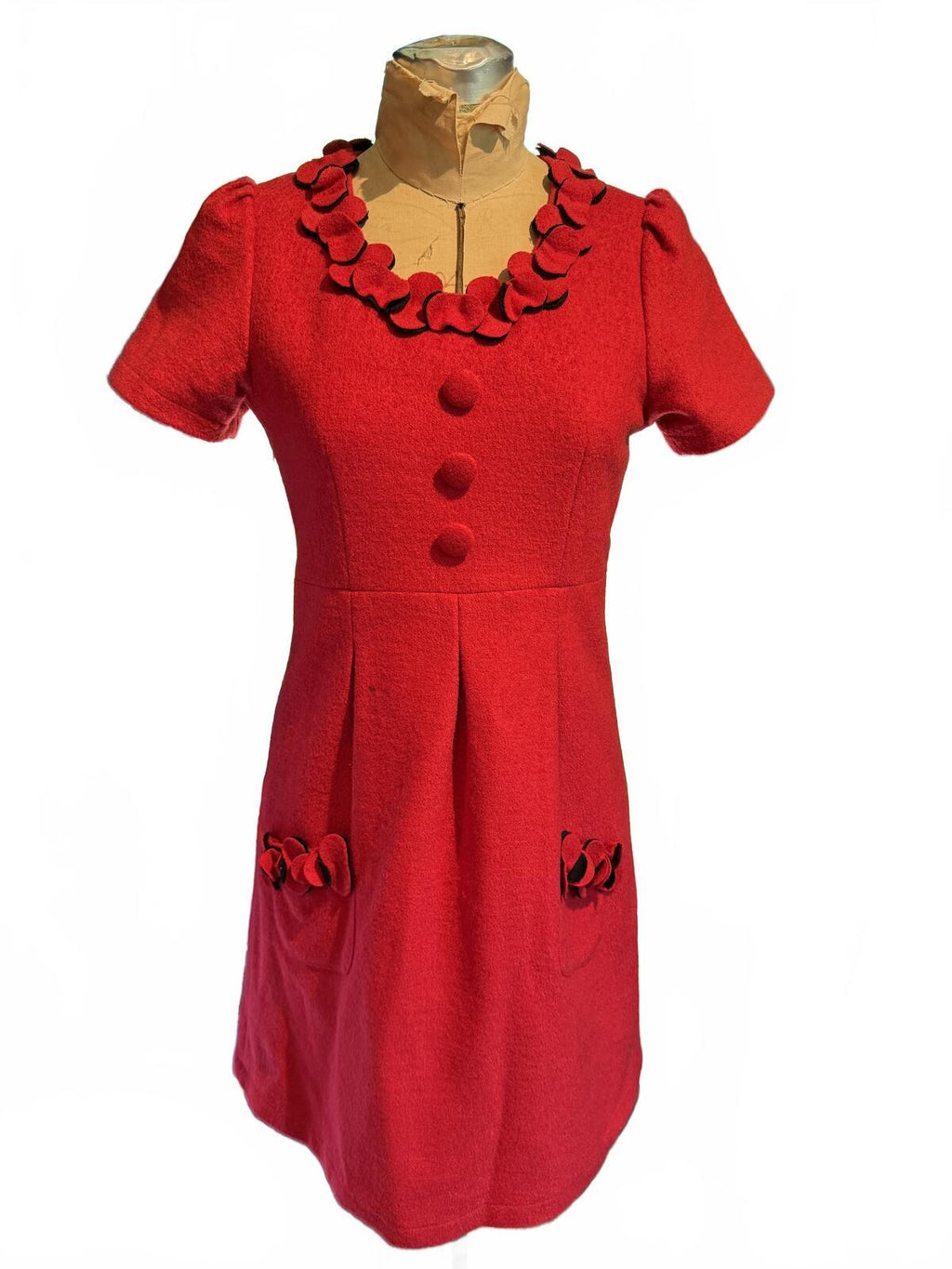 Vesade Red Wool Short Sleeve Dress with Decorative Bow and Buttons