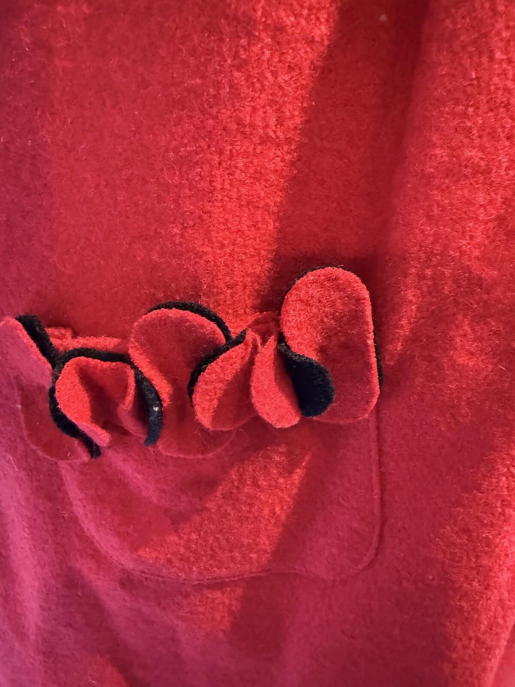 Vesade Red Wool Short Sleeve Dress with Decorative Bow and Buttons