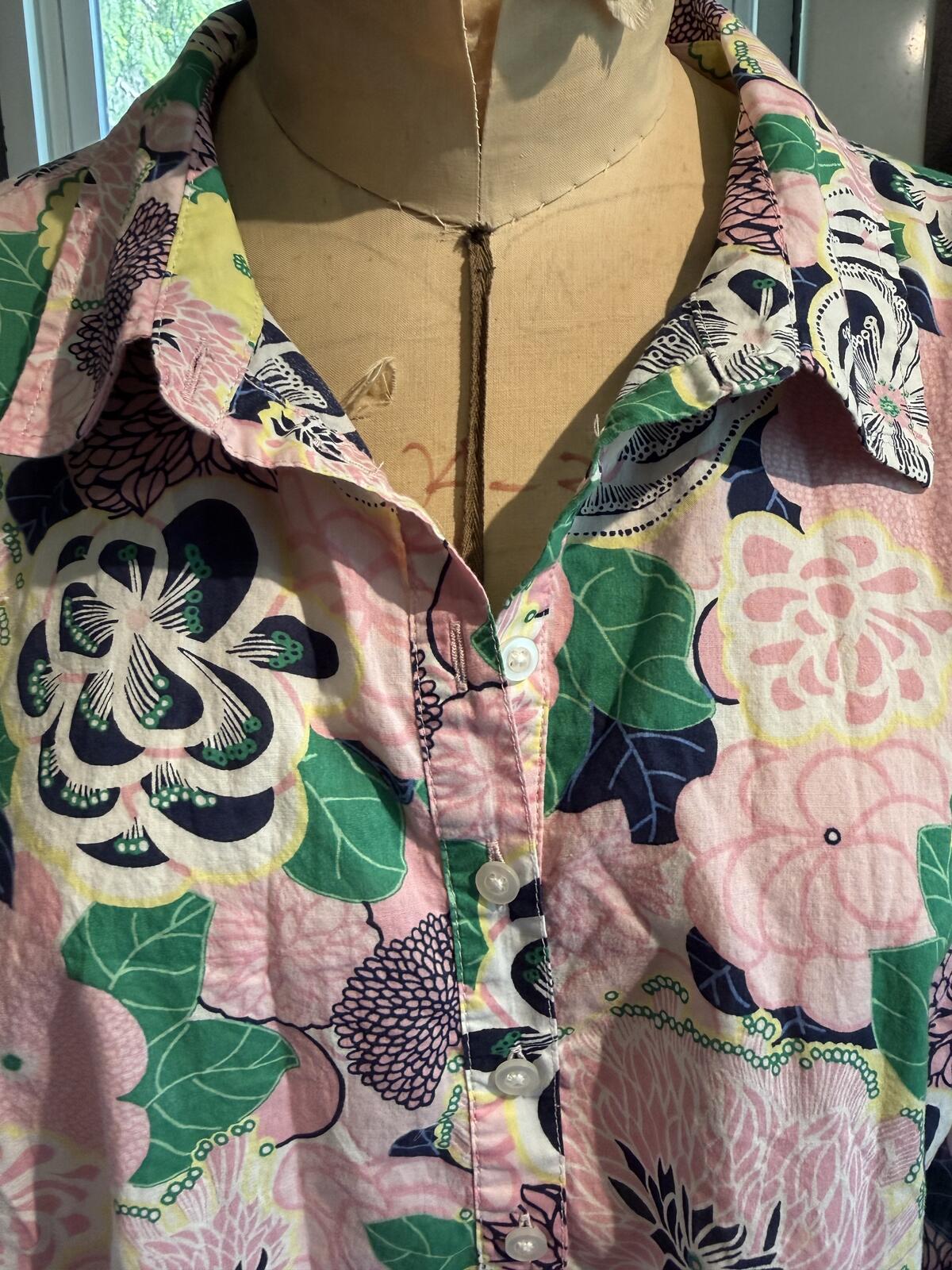 Floral Button-Up Long Sleeve Shirt