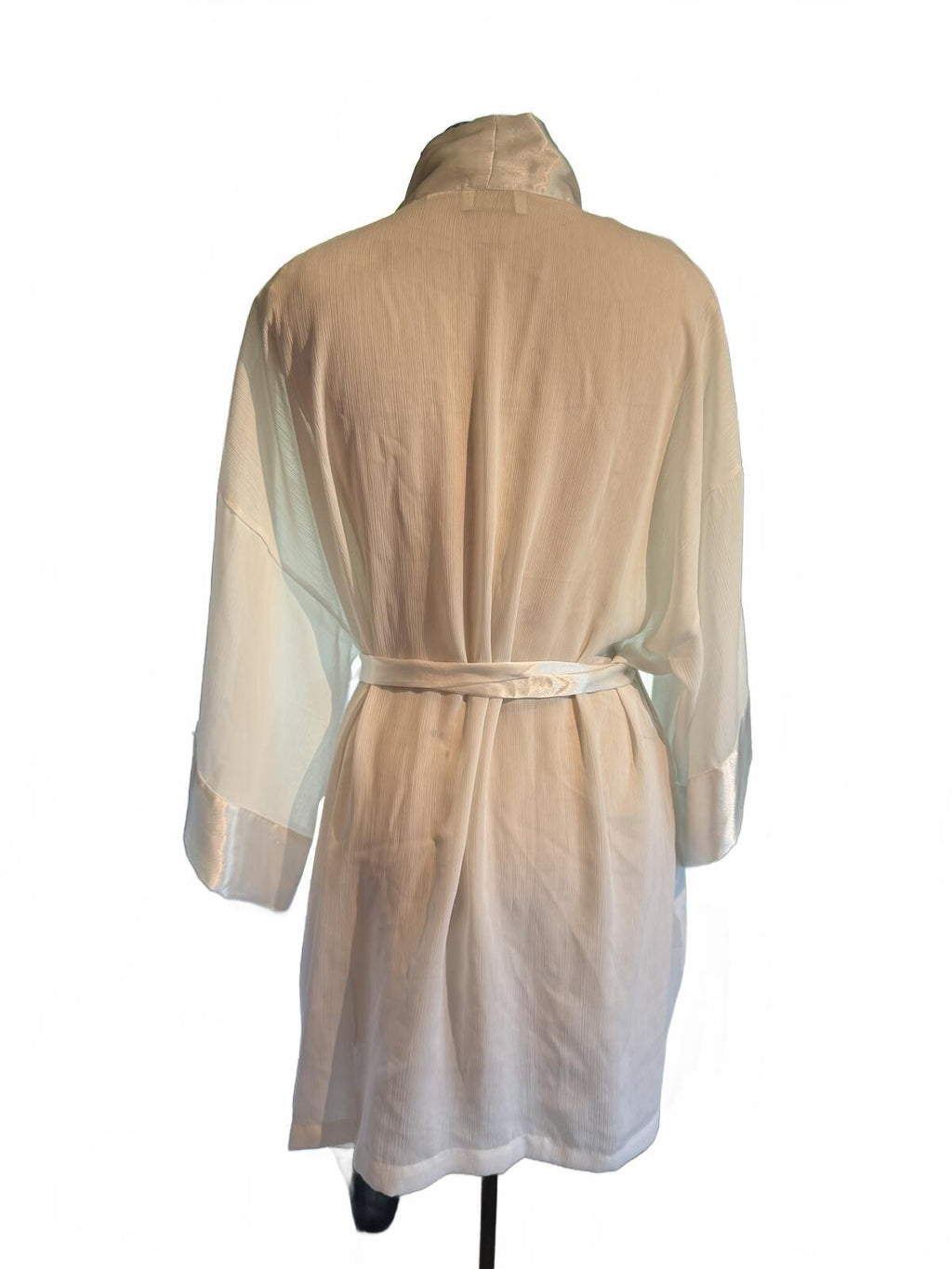 Victoria’s Secret Vintage Ivory Satin Trim Kimono Robe