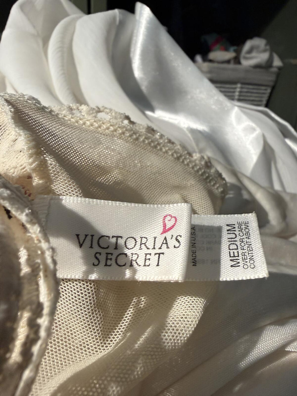 Victoria’s Secret Elegant Cream Lace Sleeveless Maxi Nightgown