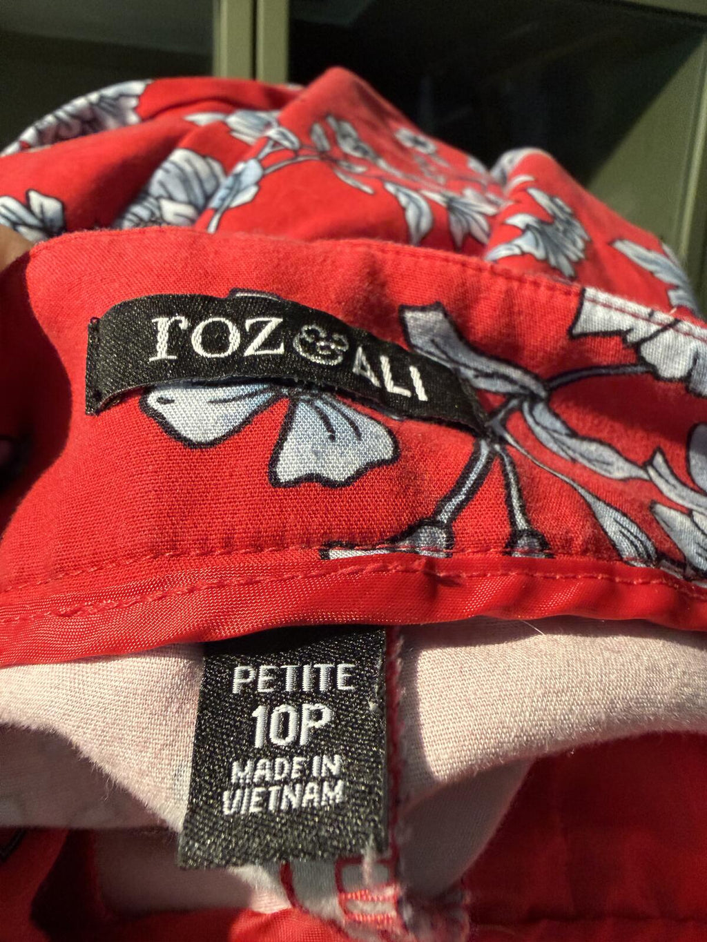 Roz & Ali Red Floral Print Pants
