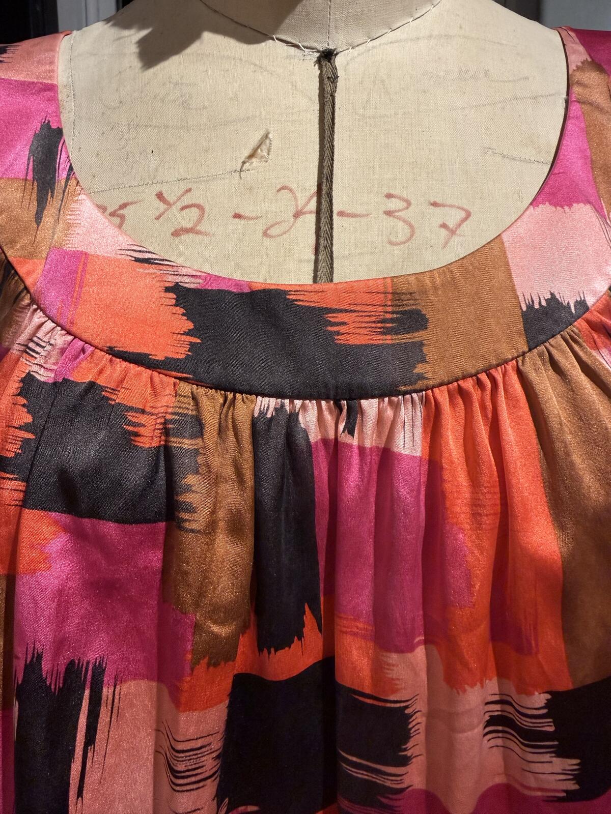 St. John Colorful Abstract Print Sleeveless Top