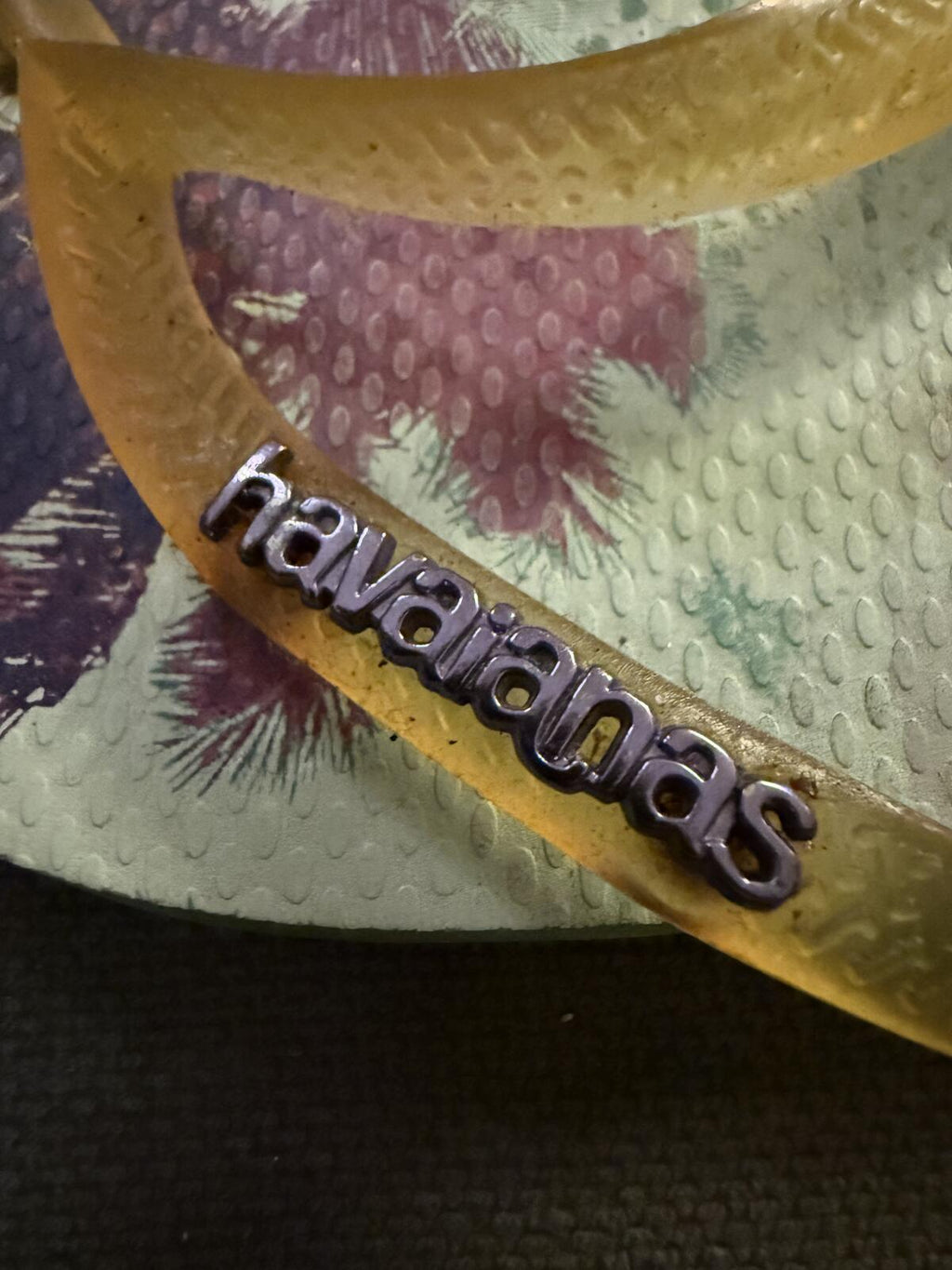 Havaianas Tropical Print Flip Flops