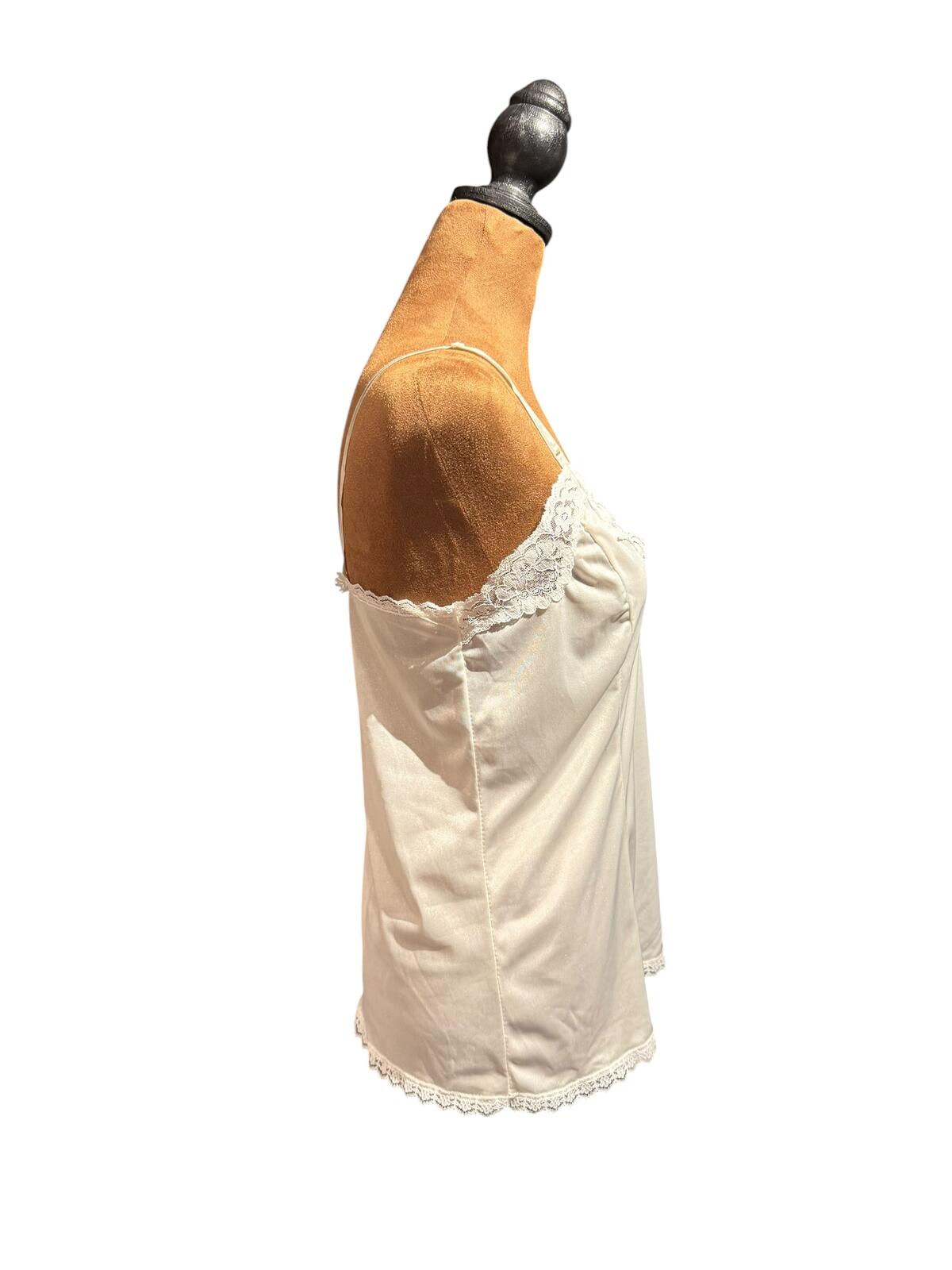 Mel-Lin Vintage White Lace Trim Satin Camisole Top