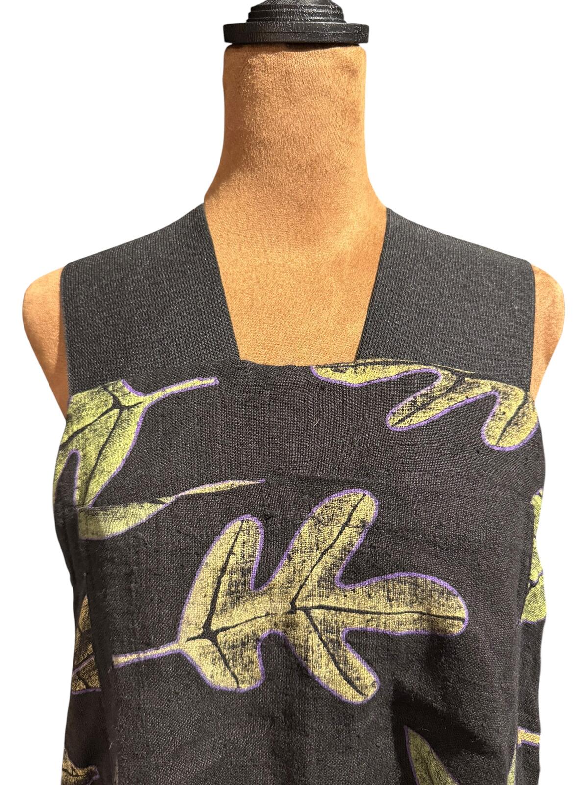 Good Dog Mud Pig Sleeveless Black Dress with Green Leaf Print