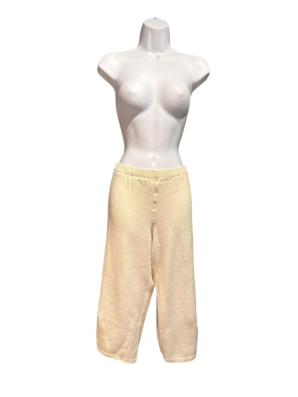 St. John Cream Knit Cropped Pants