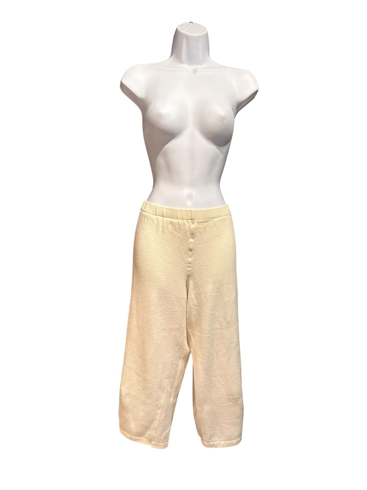 St. John Cream Knit Cropped Pants