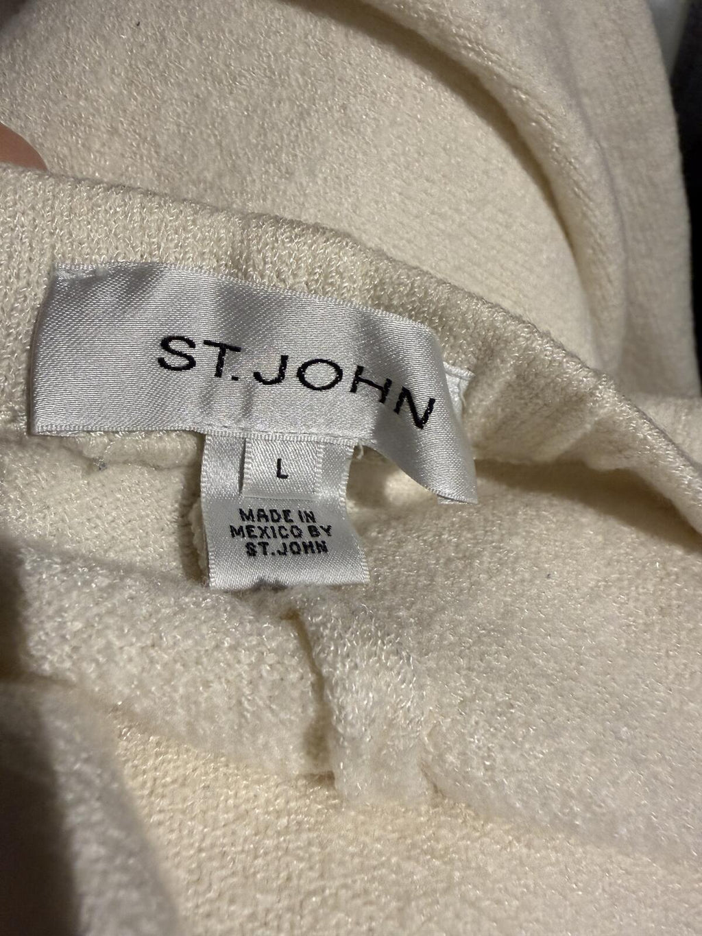 St. John Cream Knit Cropped Pants